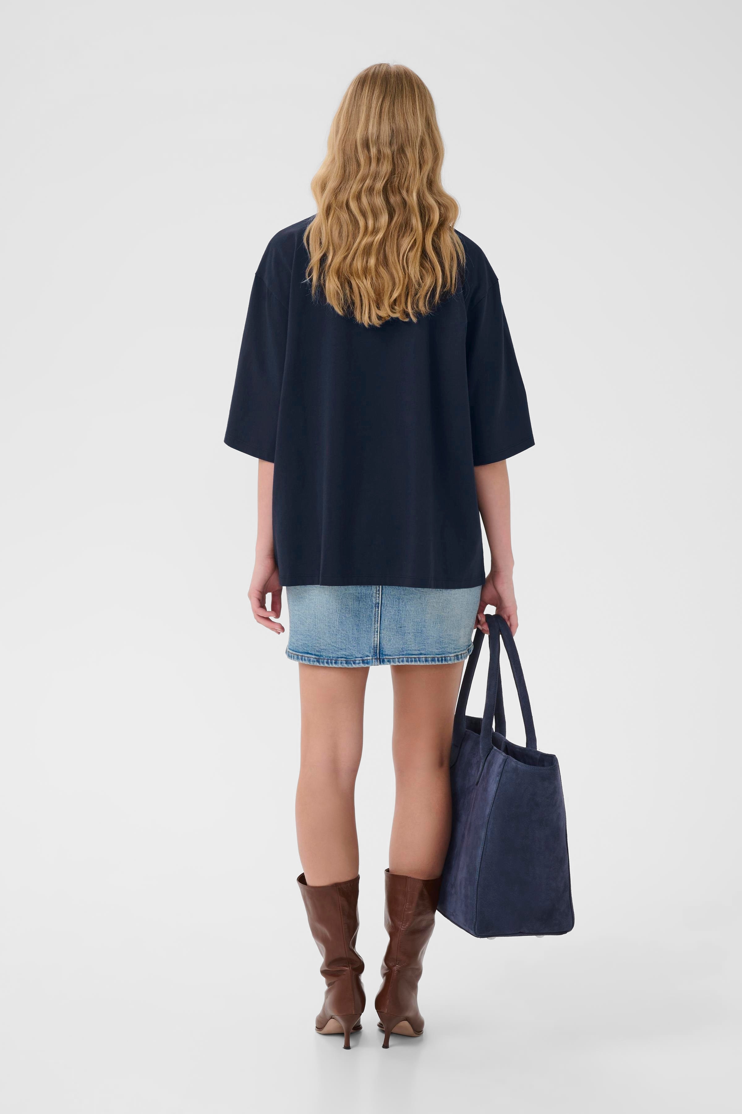 GZcamu T-shirt LOOKBOOK BACK 10910971-193922