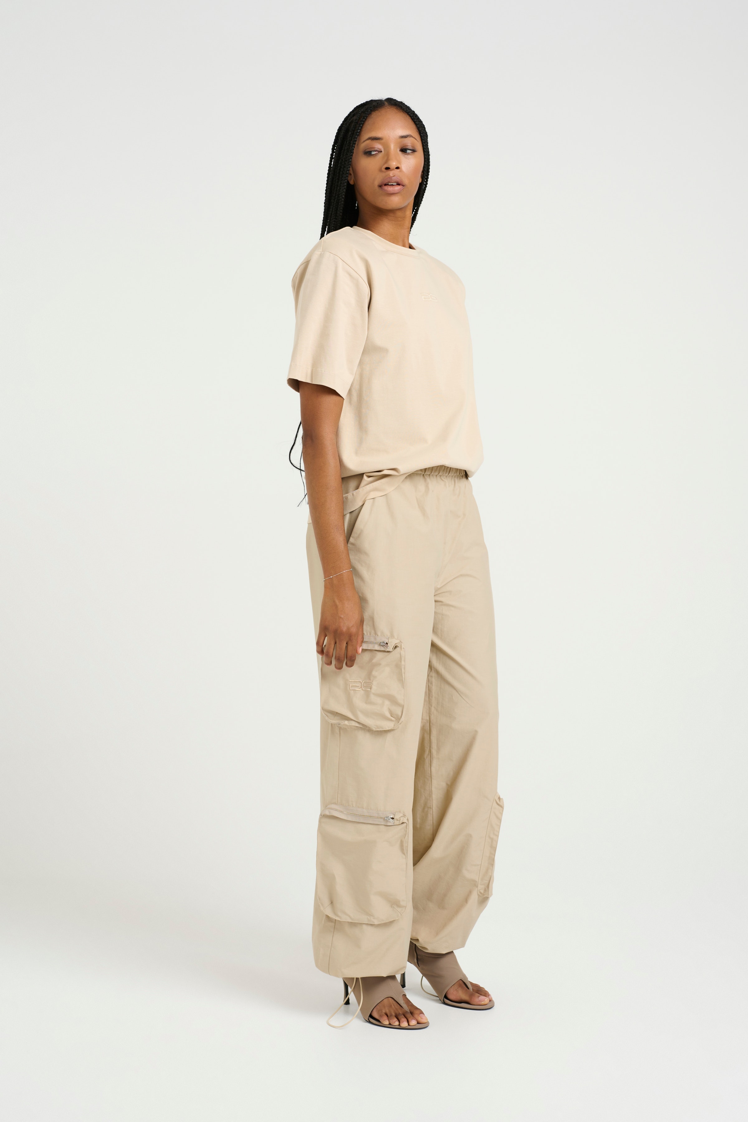 EsmanaGZ Cargo trousers LOOKBOOK FRONT 10909304-161102