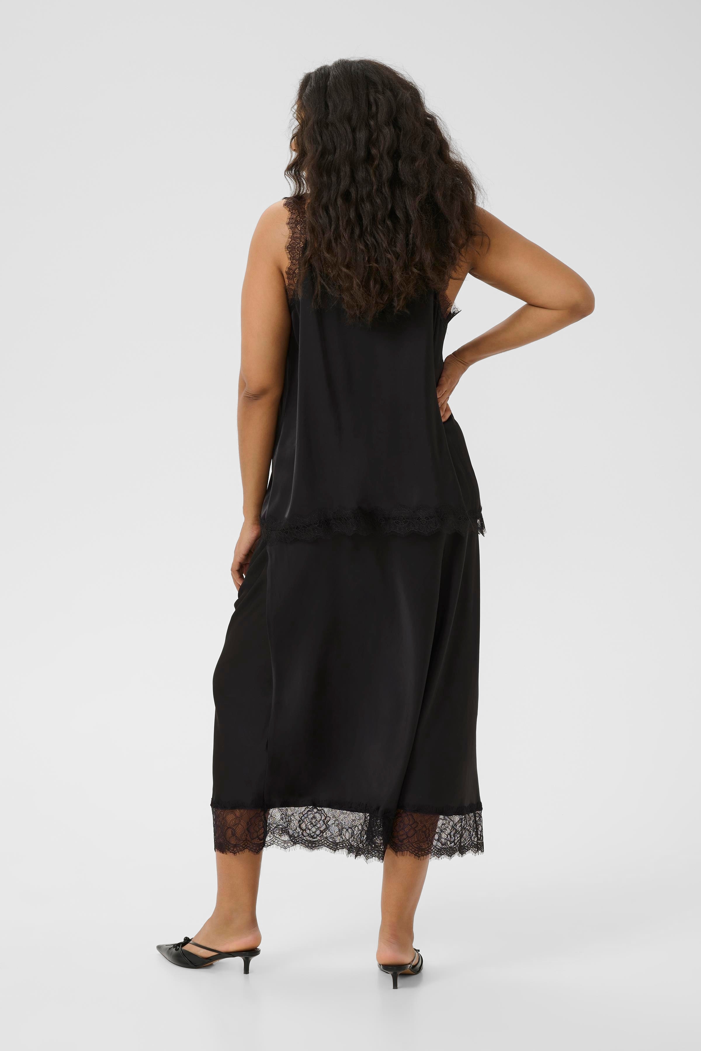 KChilla Top LOOKBOOK BACK 10583478-100121