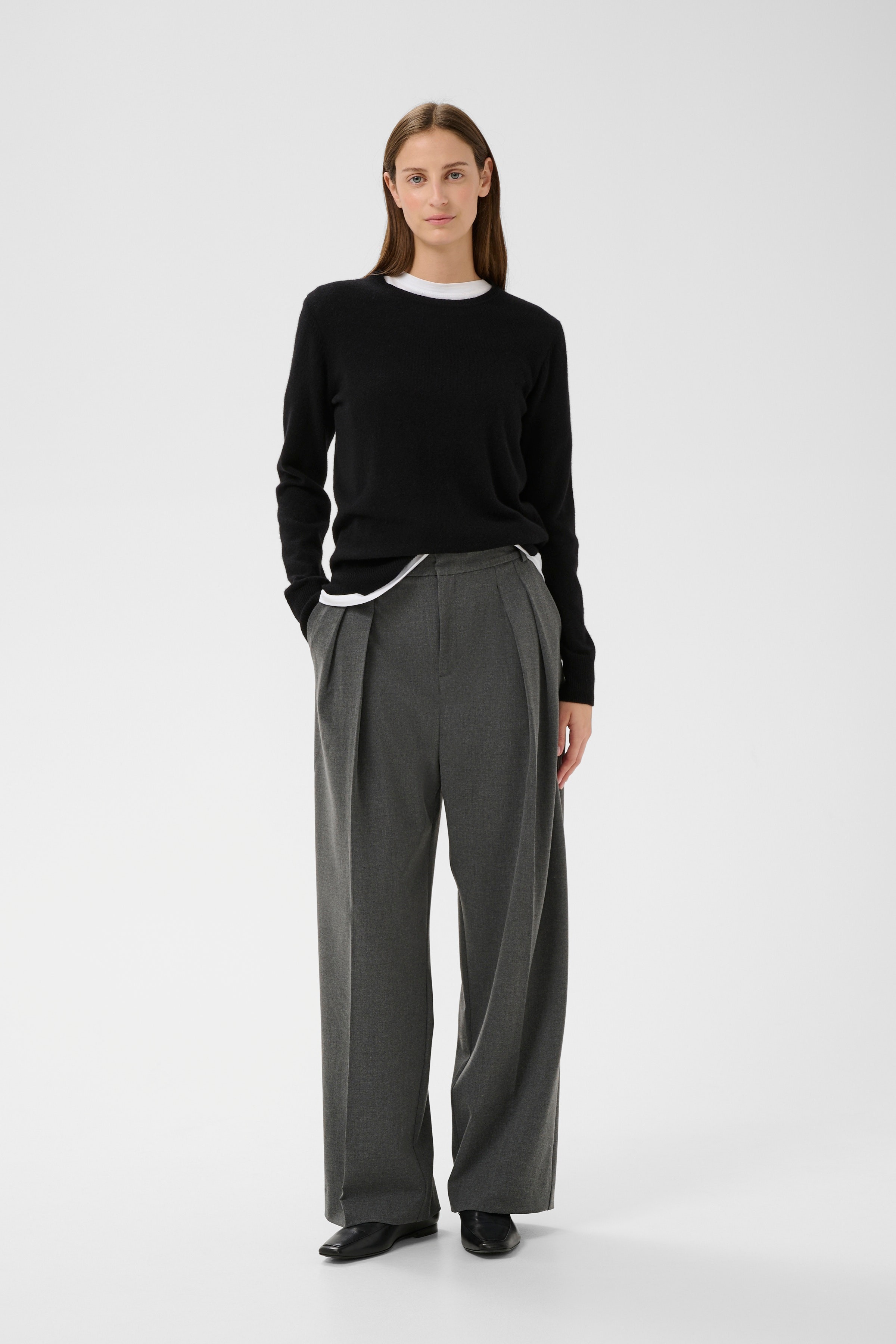 NataliaIW Trousers LOOKBOOK FRONT 30110147-302304