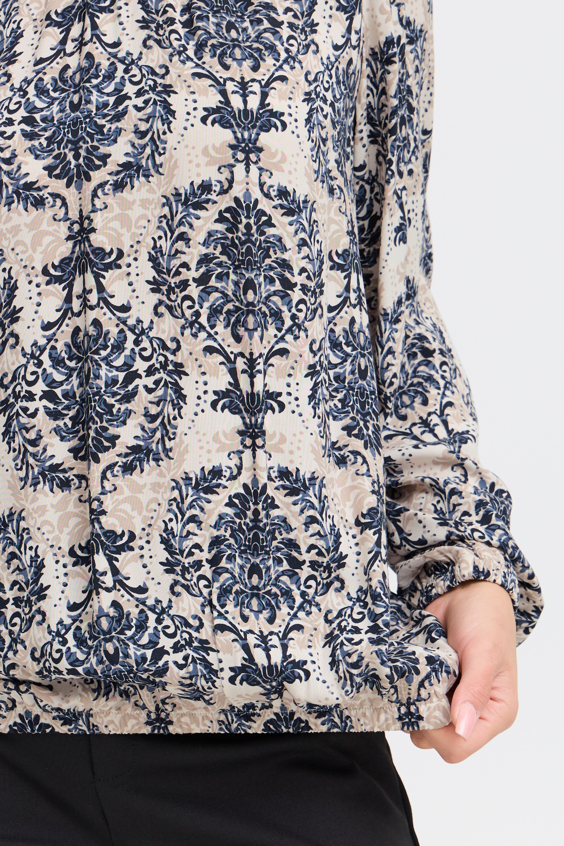 FRFLOWY Langermet bluse LOOKBOOK DETAIL 20615119-204124