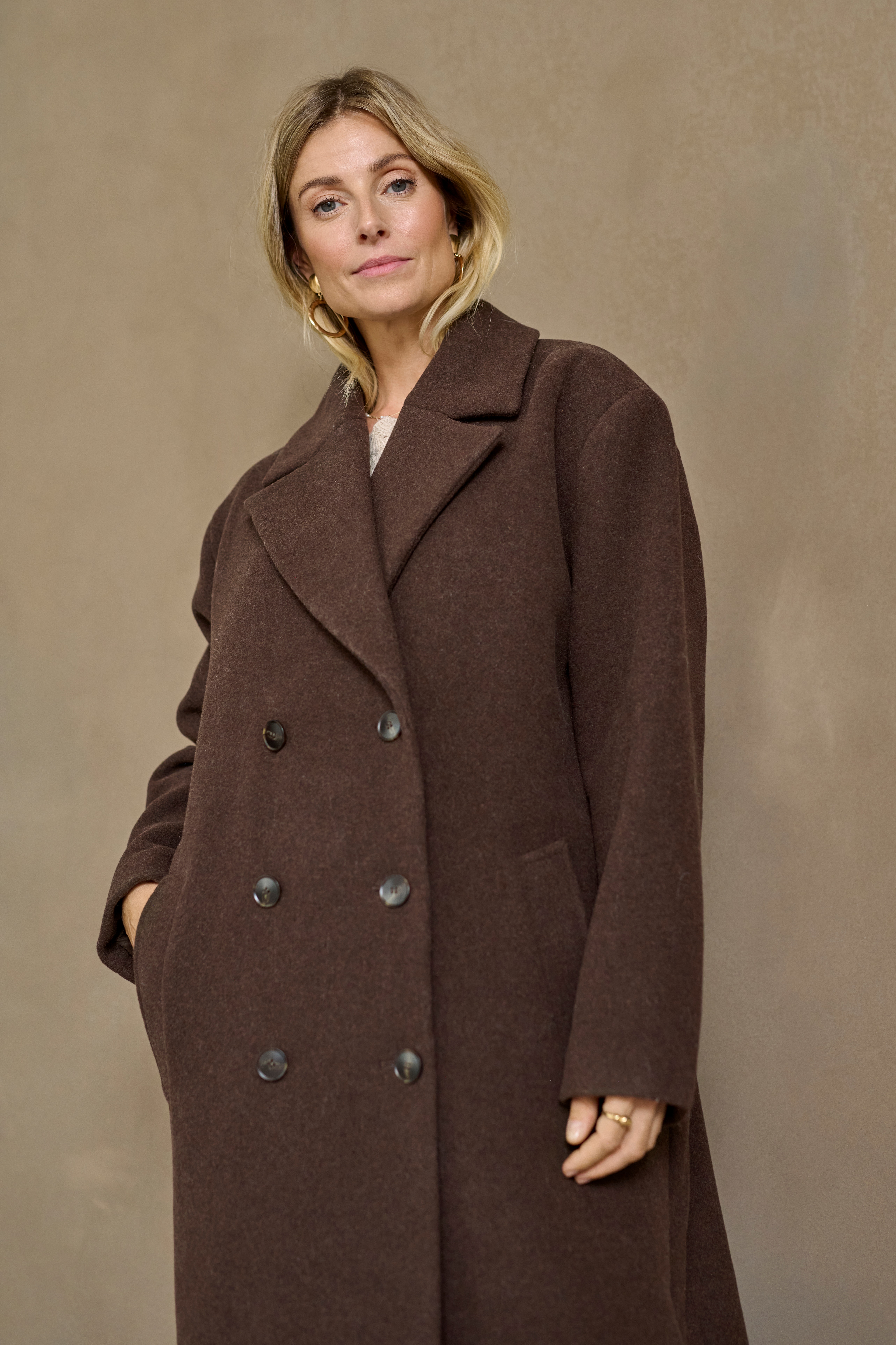 CRJamey Coat LOCATION NONE 10613877-191016