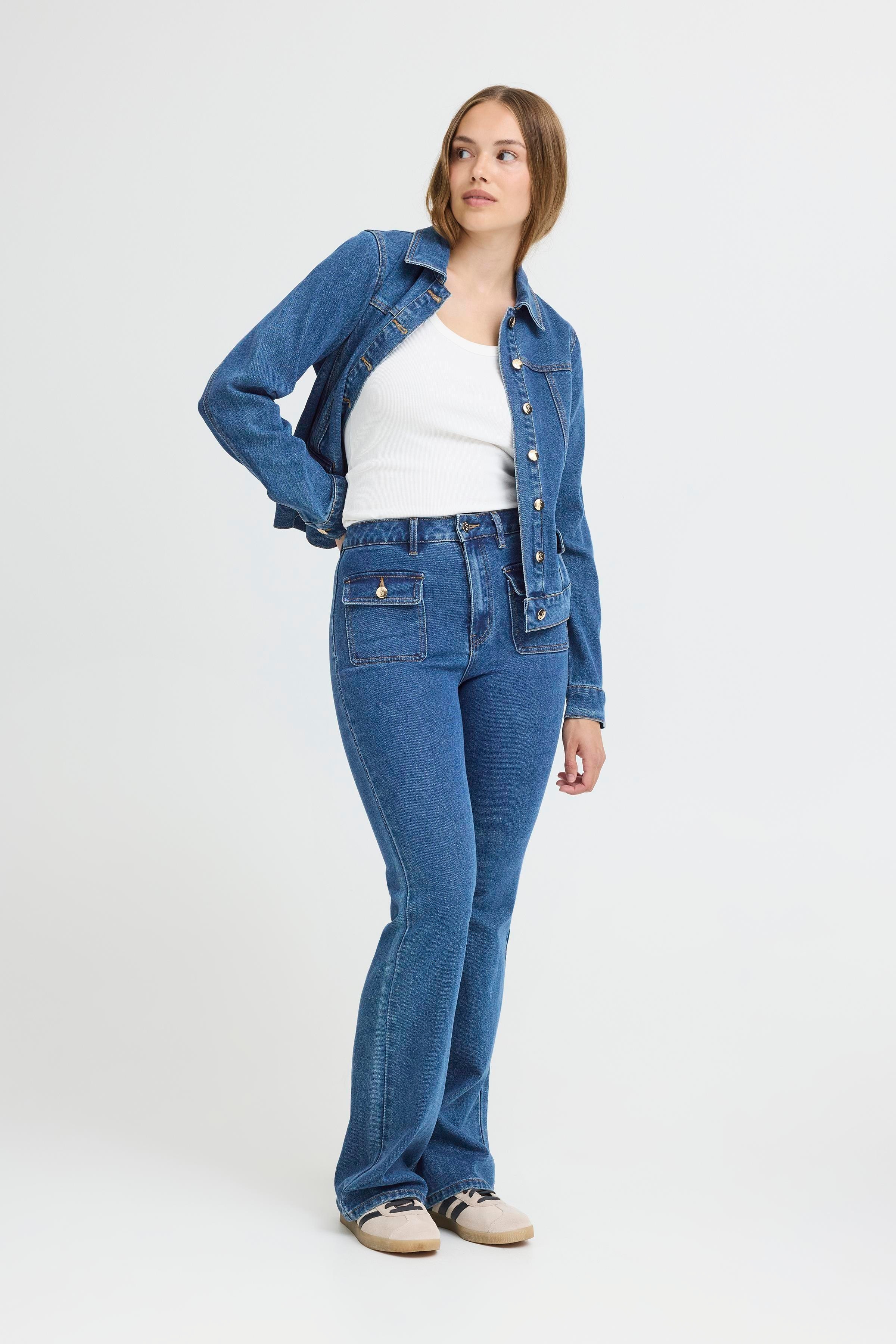 PZCHEL UHW Bootcut Leg LOOKBOOK FRONT 50209175-200005