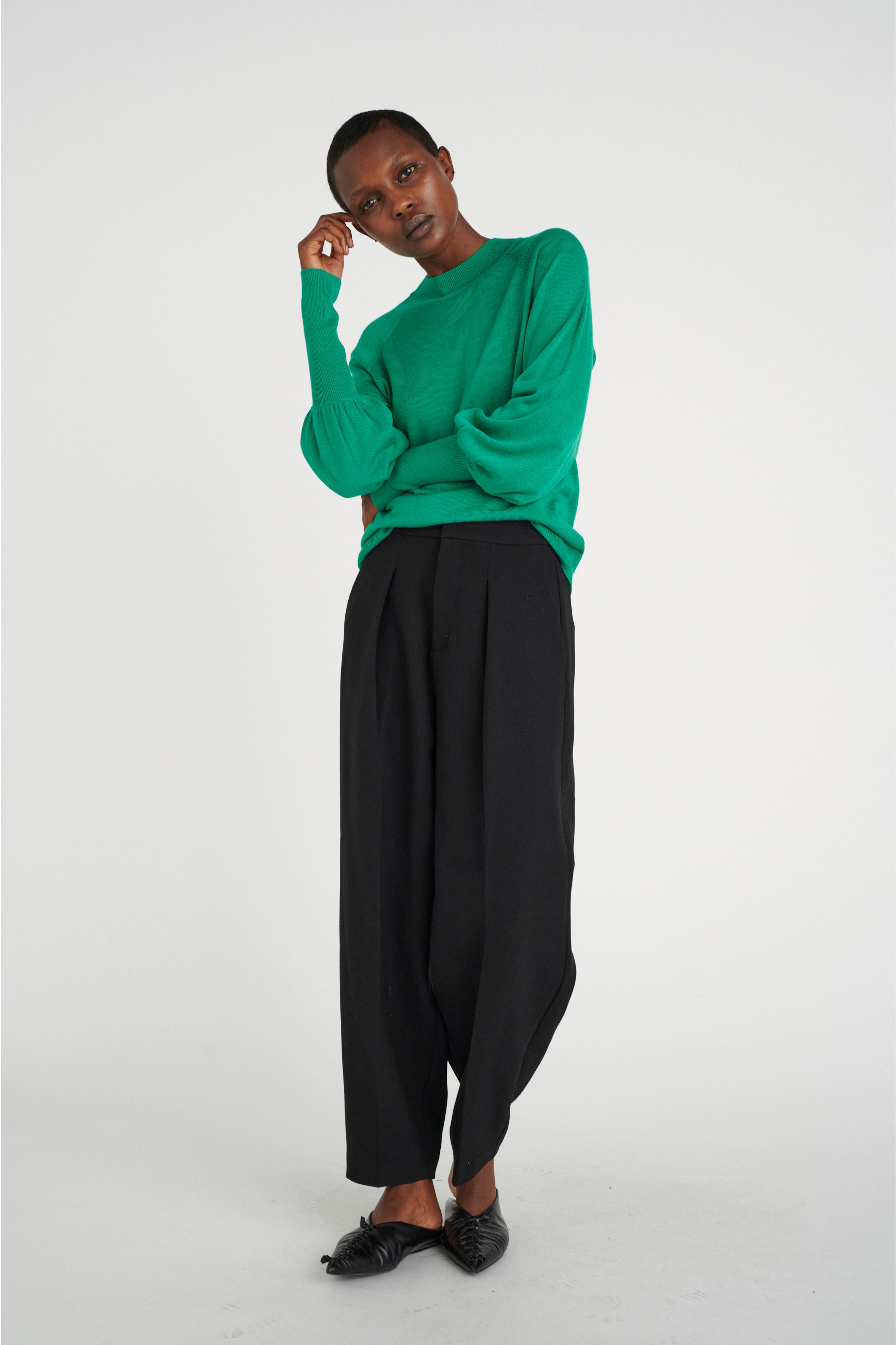 GenesisIW Pullover LOOKBOOK FRONT 30107022-185841