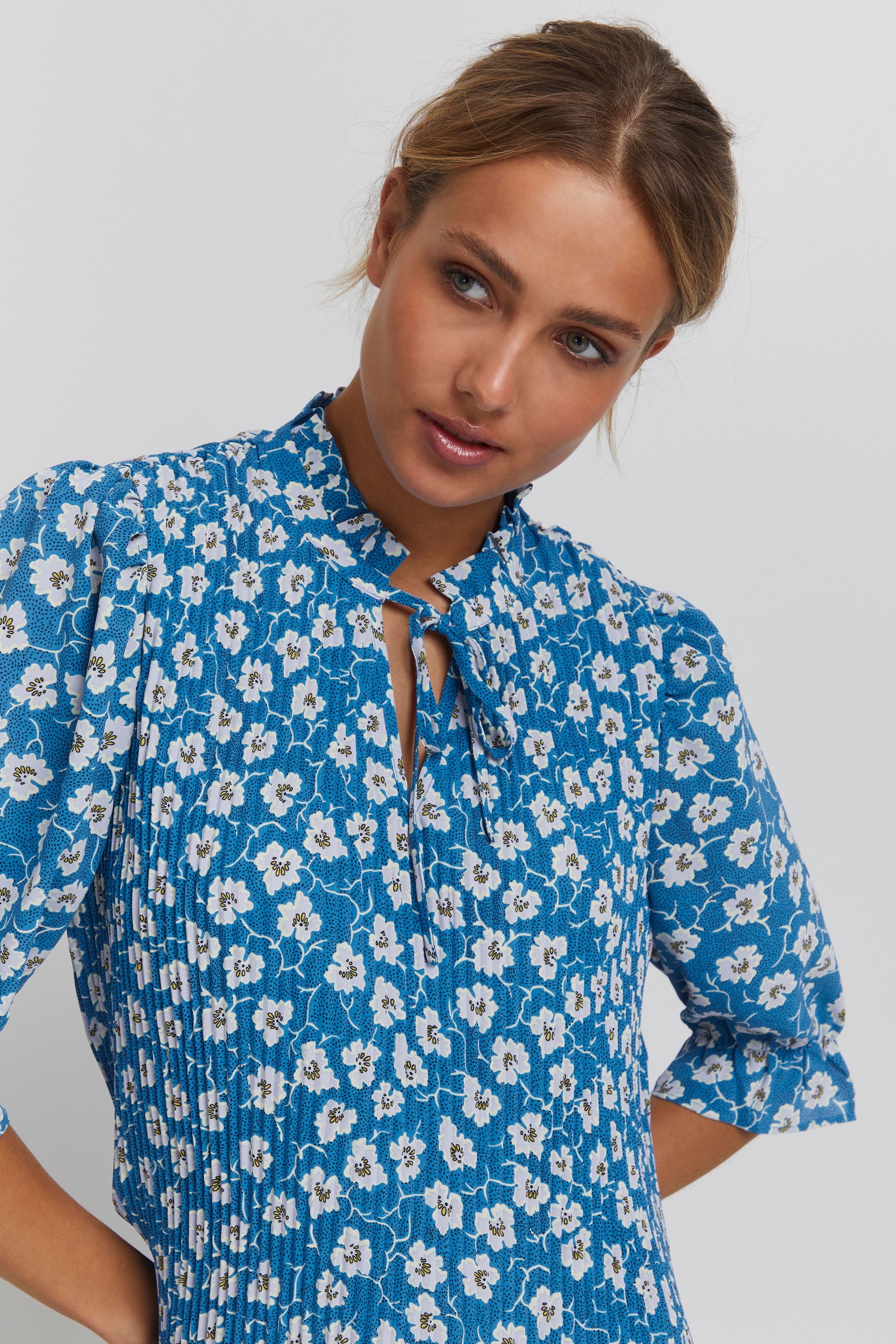 Kjole LOOKBOOK DETAIL 20117781-184140