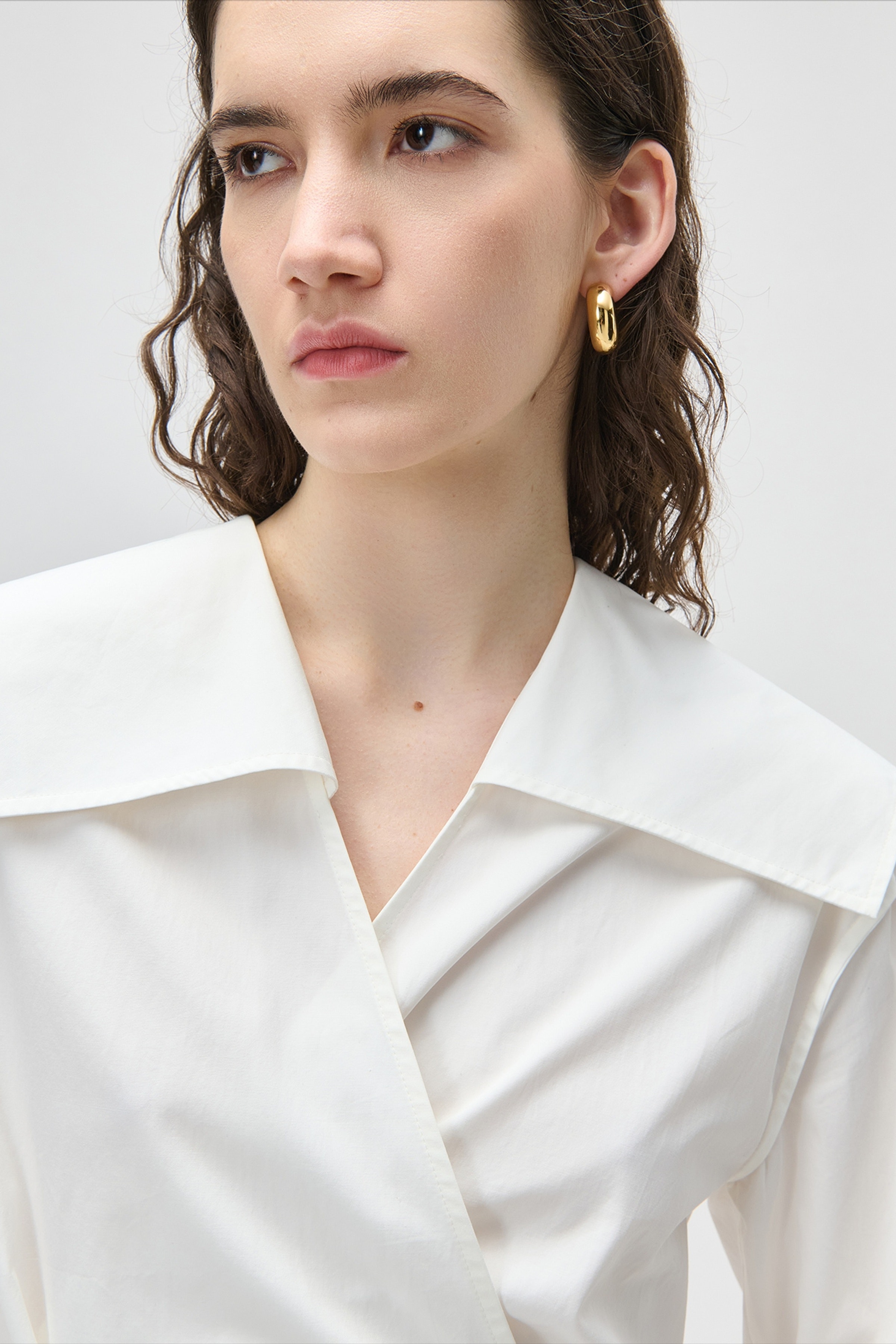 EDWINA Bluse LOOKBOOK FRONT 30600579-WH010