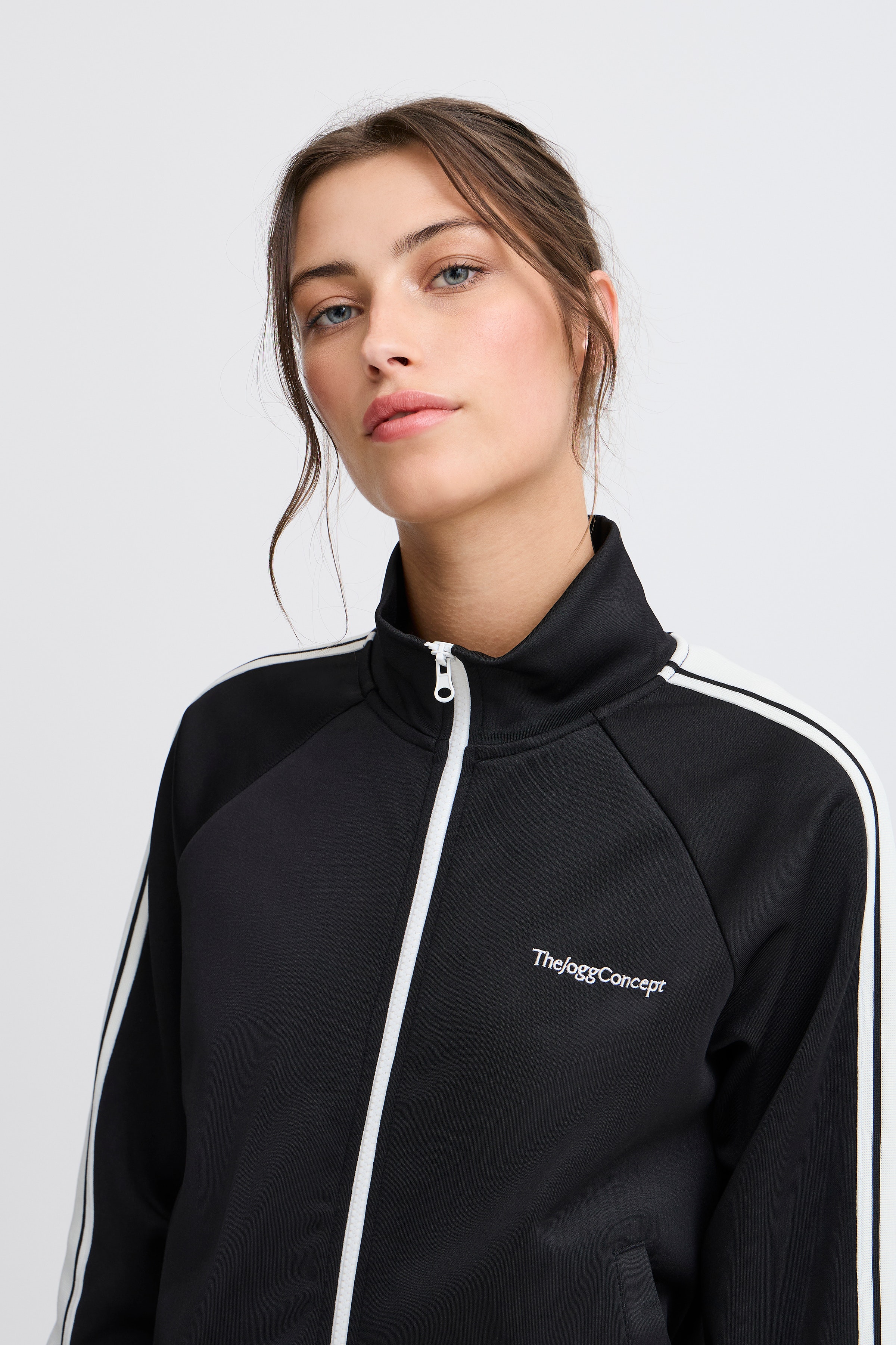 JCSIMA Cadigan/Gilet LOOKBOOK DETAIL 22800573-203652