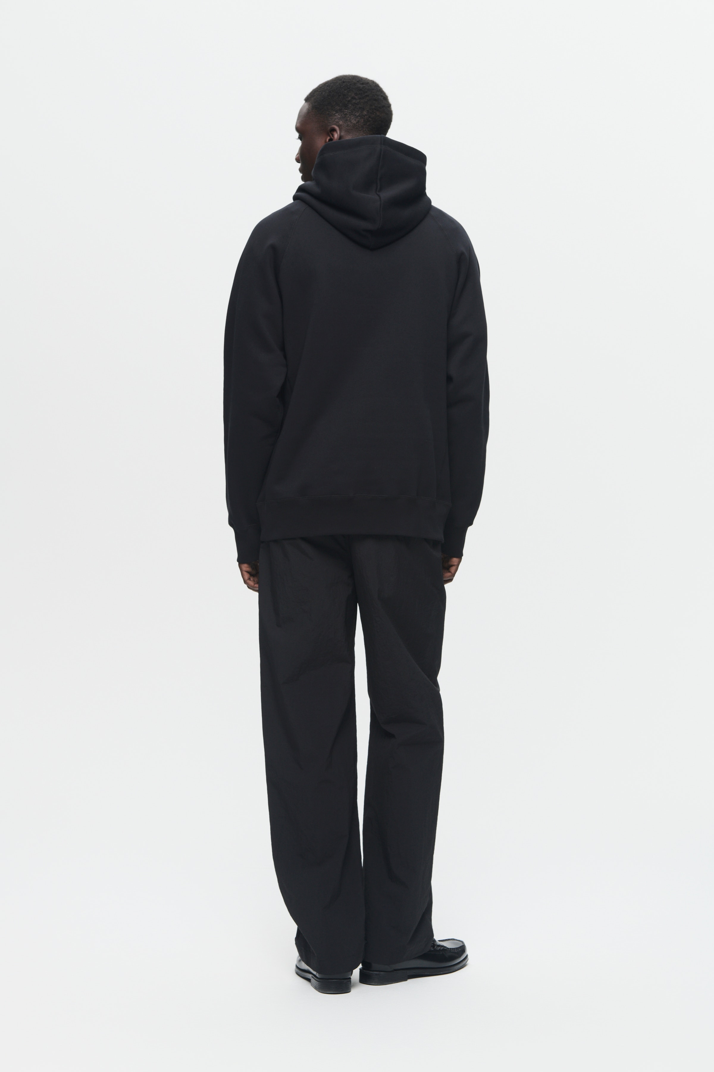 WWEssential Fred Sweatshirt LOOKBOOK BACK 30250243-W9999