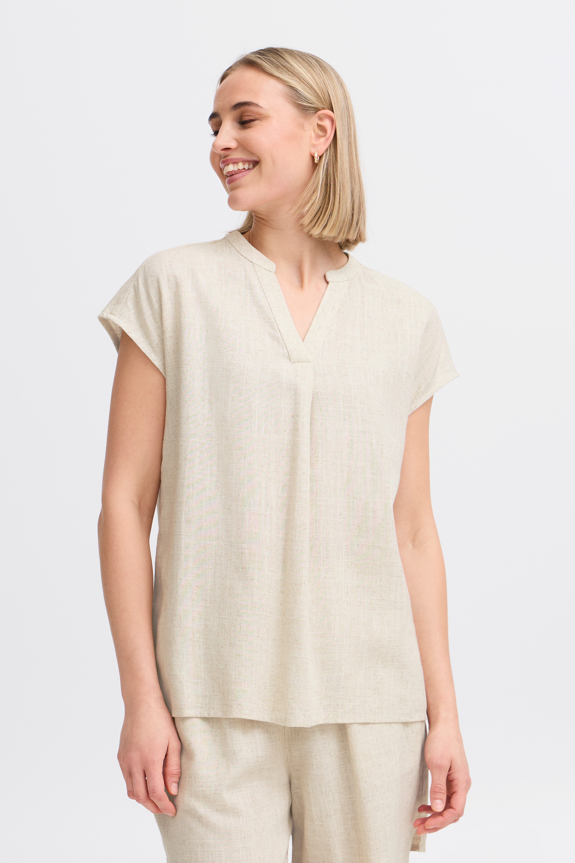 FRJUNA Blouse LOOKBOOK FRONT 20616091-1309051