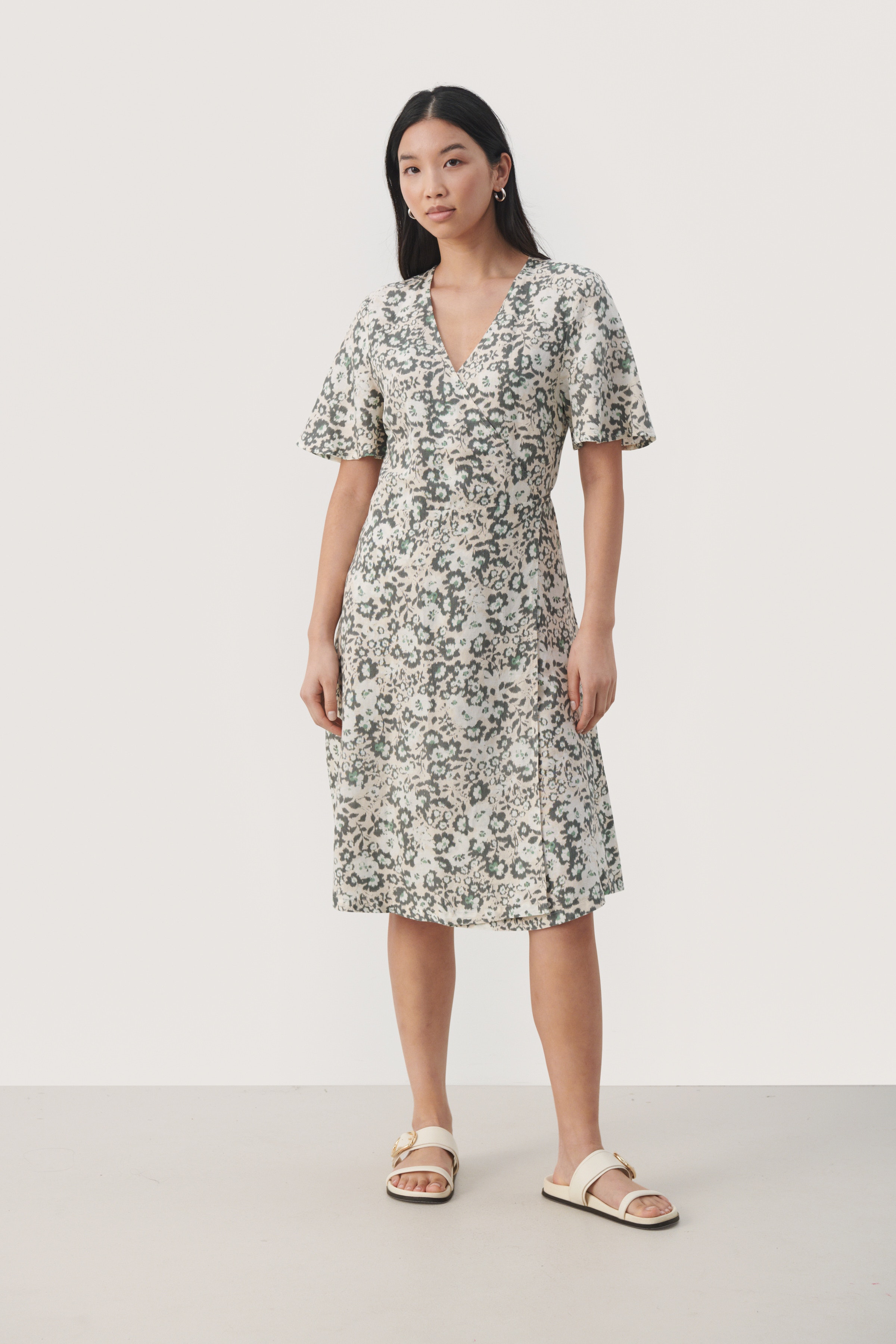 GilandaPW Kort omlottklänning LOOKBOOK FRONT 30308620-302954