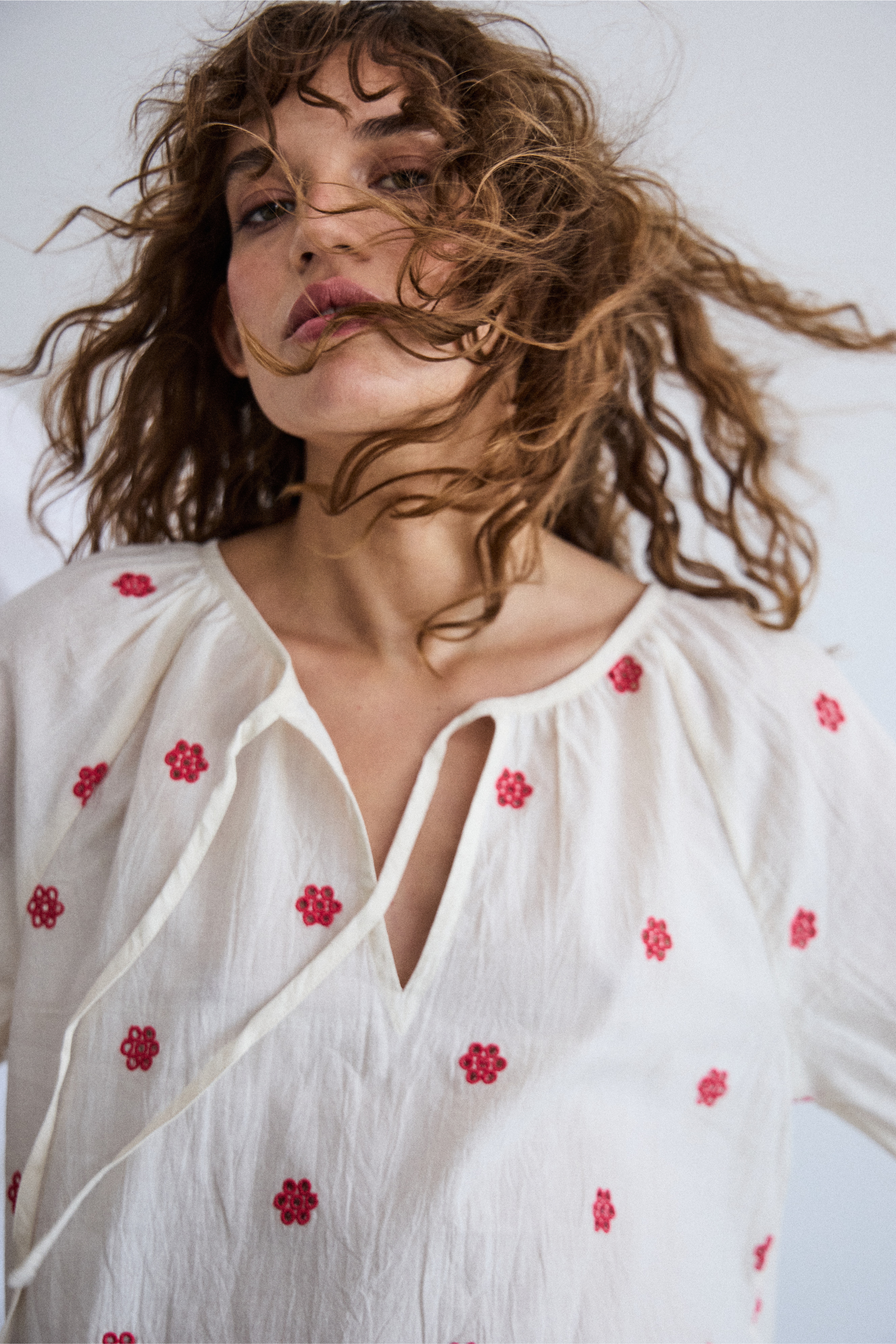 Kortermet bluse LOCATION NONE 20122831-124301