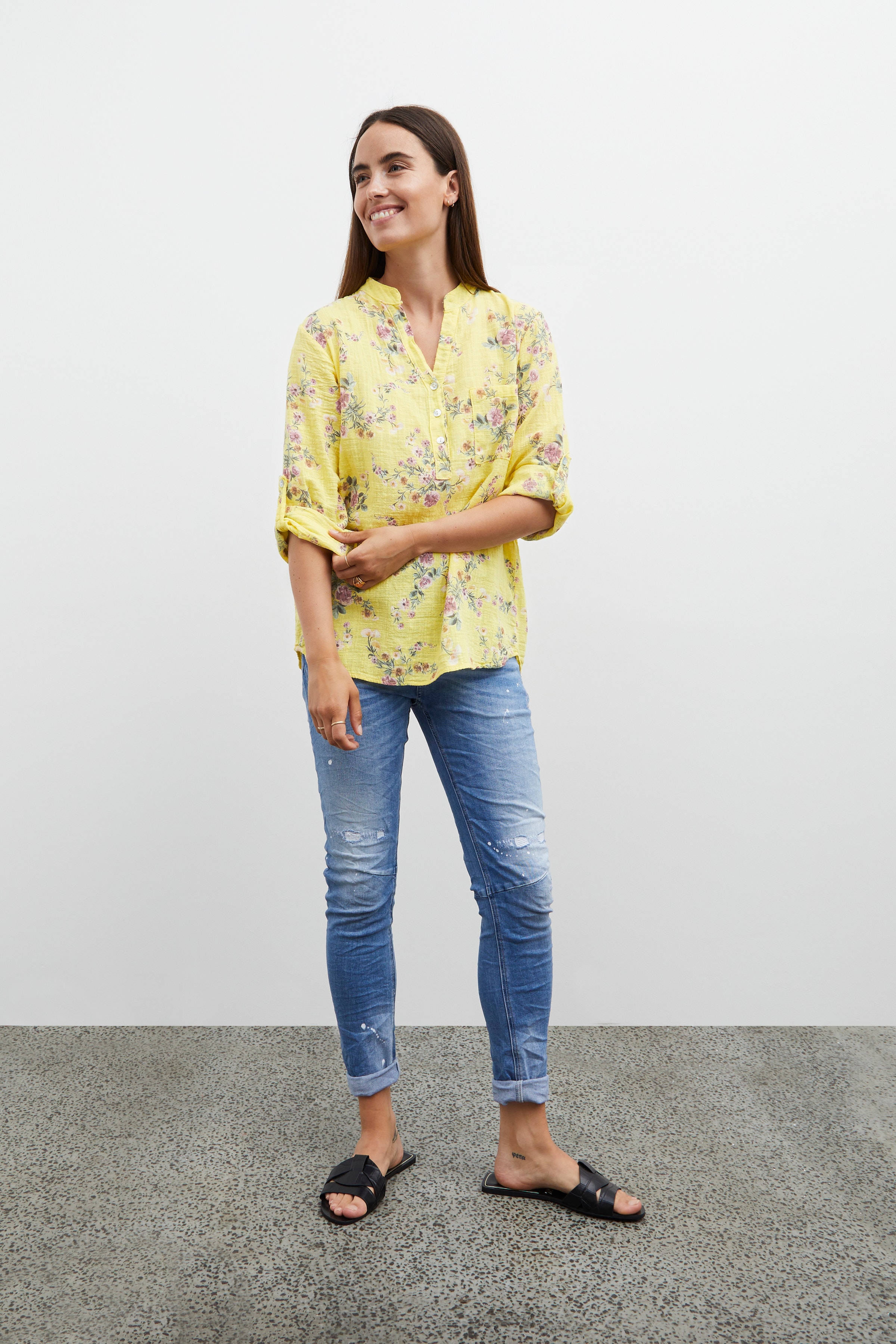 SBALEXA Bluse LOOKBOOK FRONT 22100237-202958