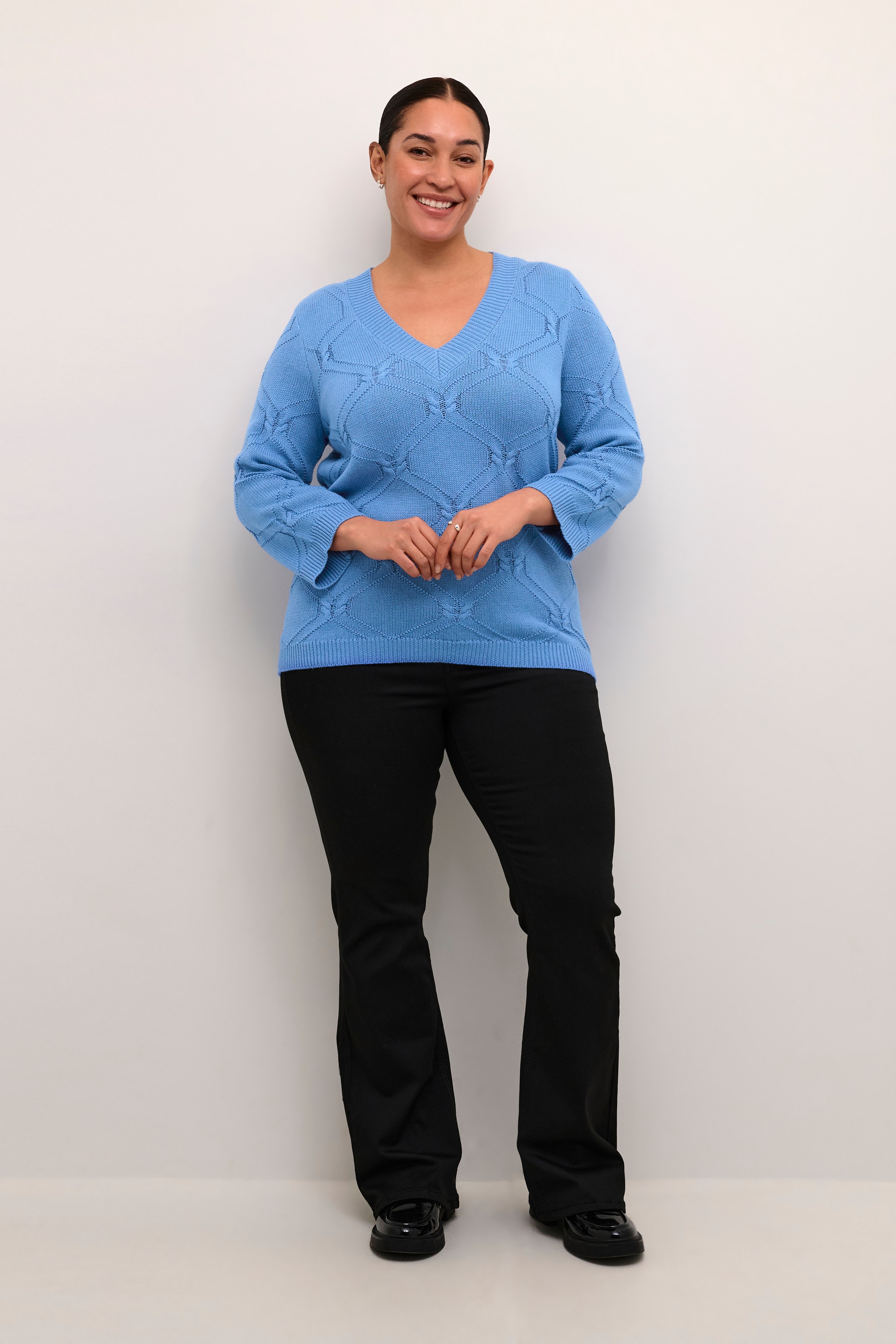 KCcarlie Pullover LOOKBOOK FRONT 10582819-183936