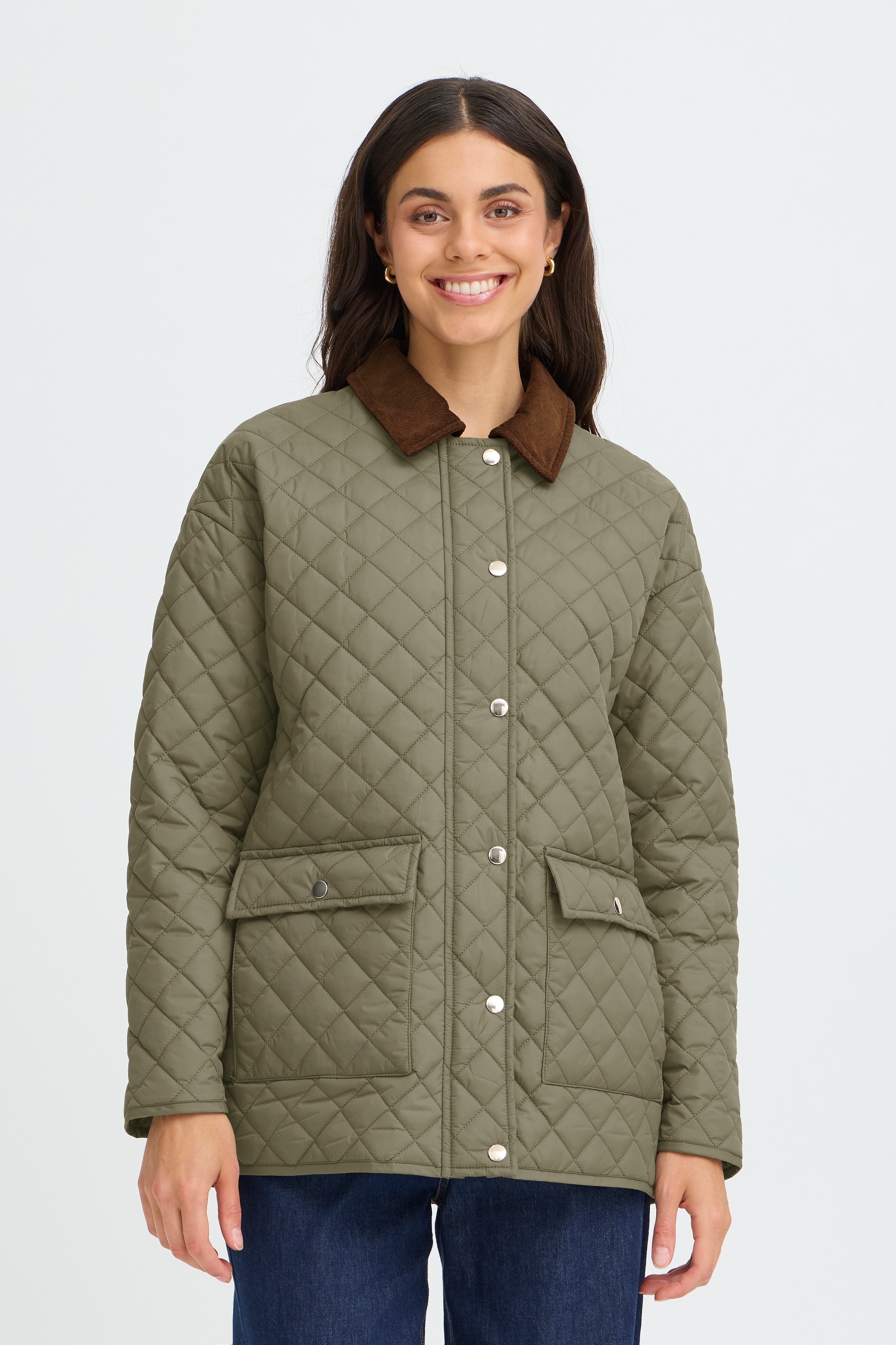 FRINNA Yttertøy LOOKBOOK FRONT 20617923-180516