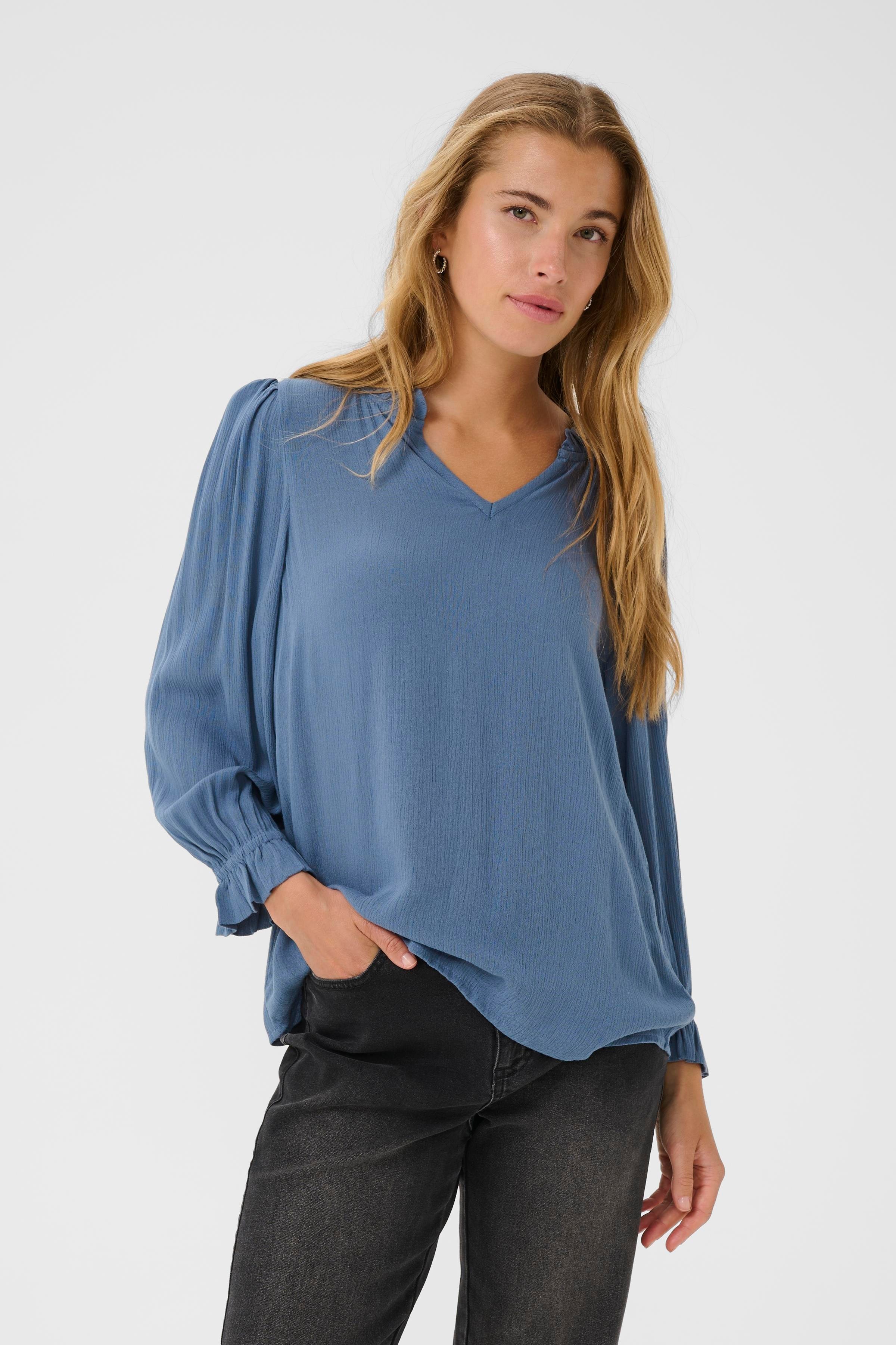 KAliv Bluse LOOKBOOK FRONT 10510746-184028