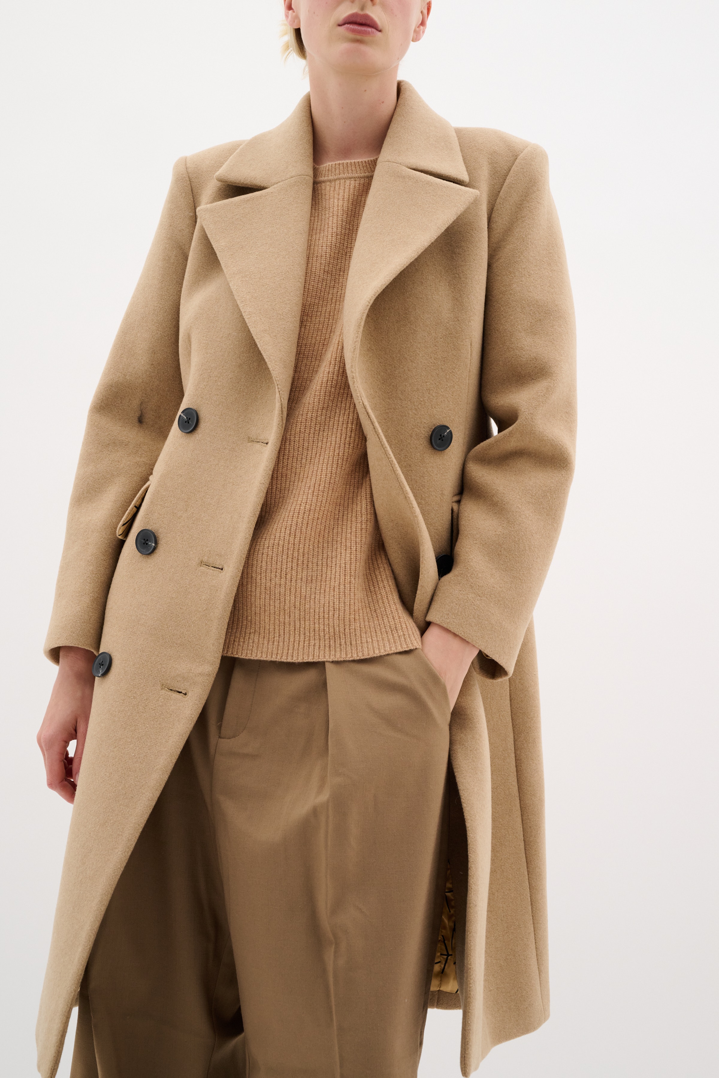 ThoraIW Coat LOOKBOOK FRONT 30110808-171327