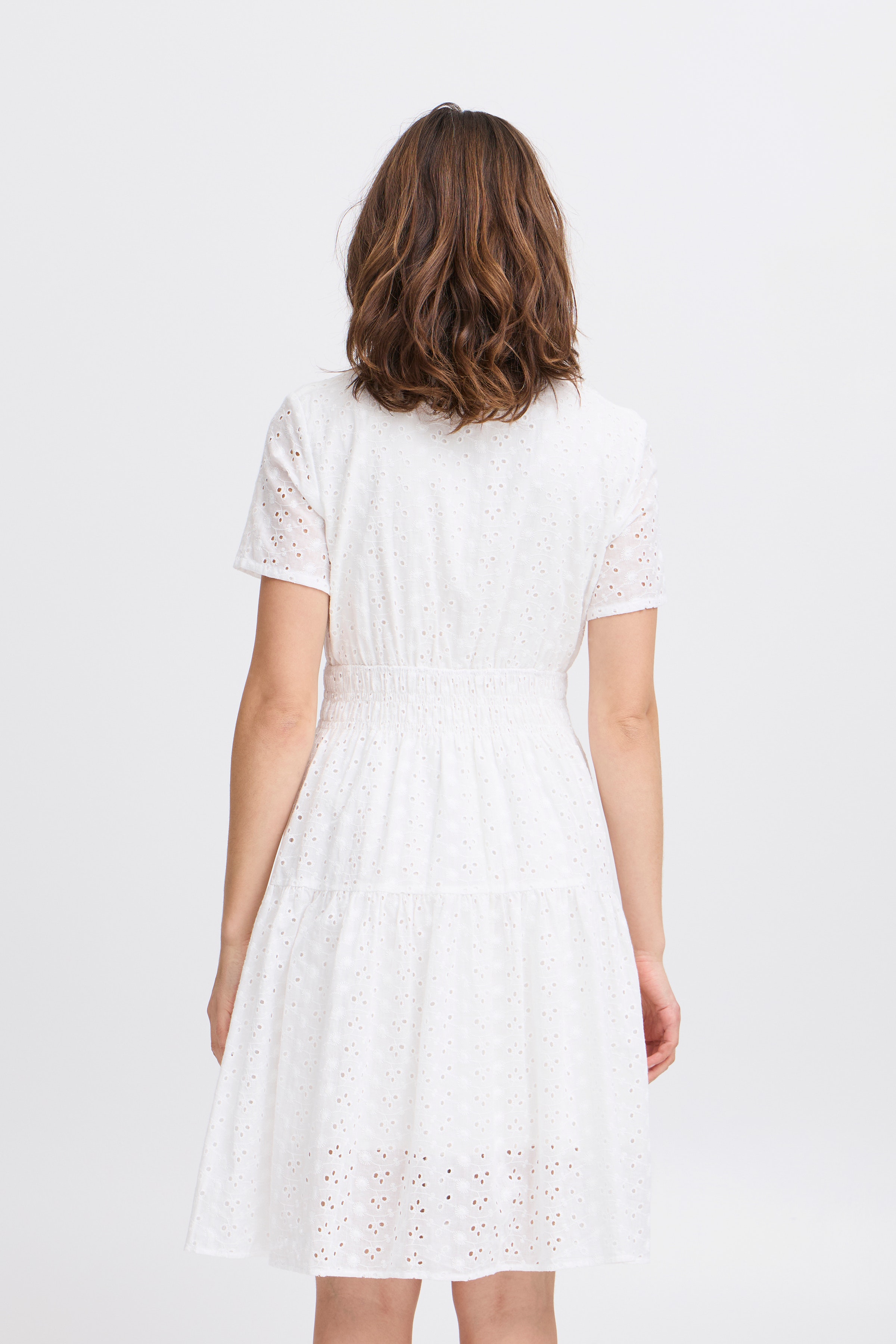 BYINGERLINE Kjole LOOKBOOK BACK 20817223-114300