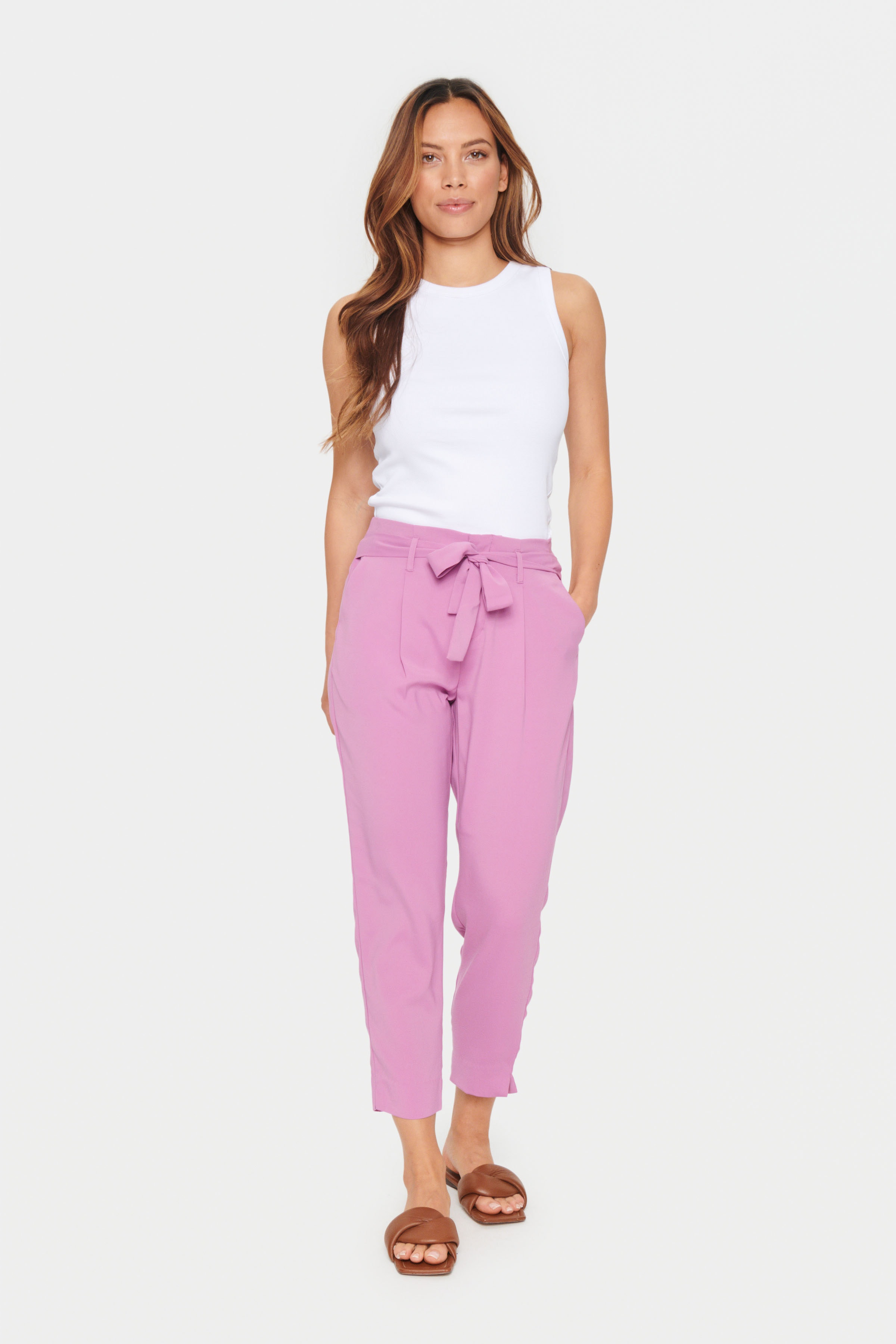 R5105, Trousers LOOKBOOK FRONT 30500419-173014