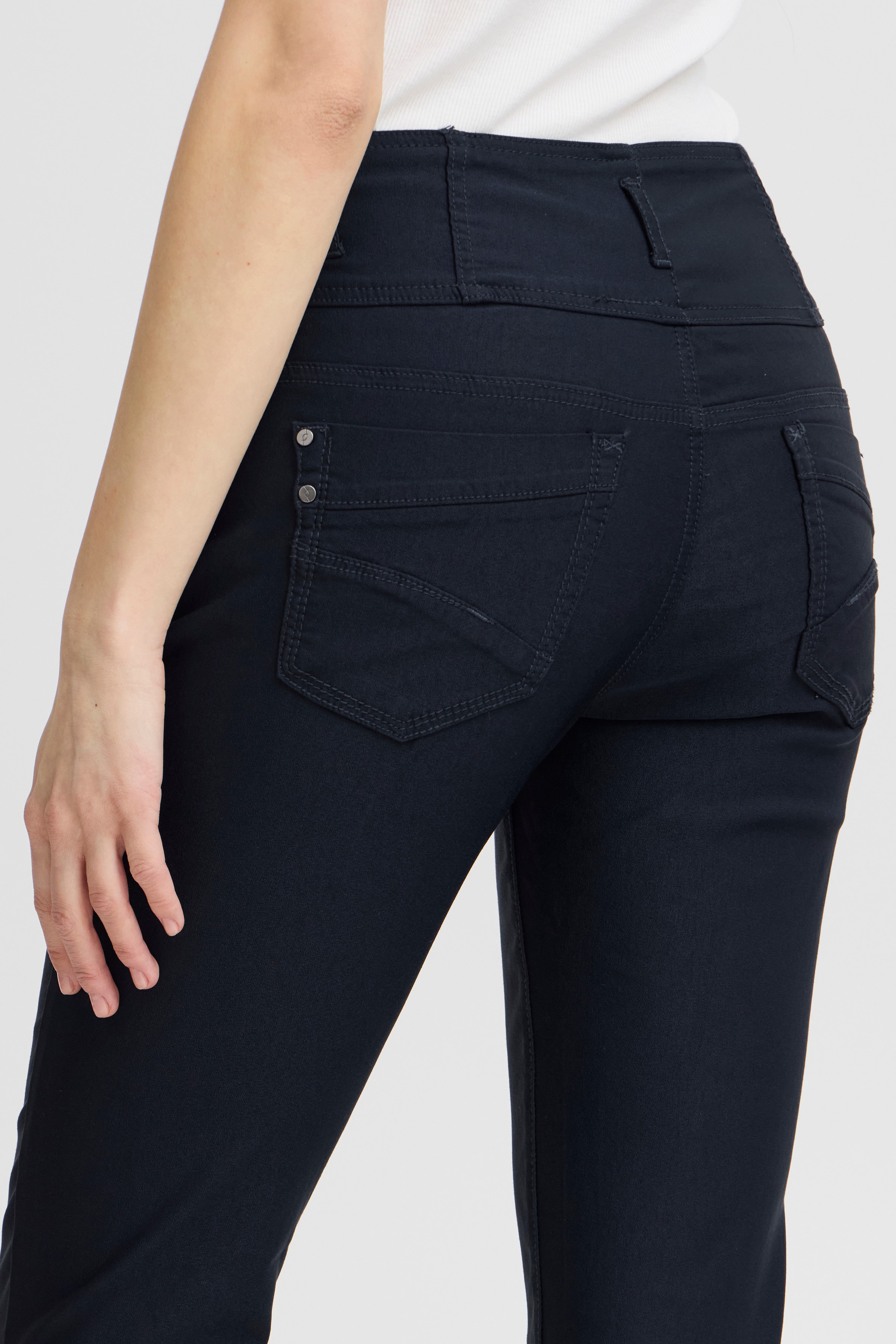 Casual bukser LOOKBOOK DETAIL 601749-60468