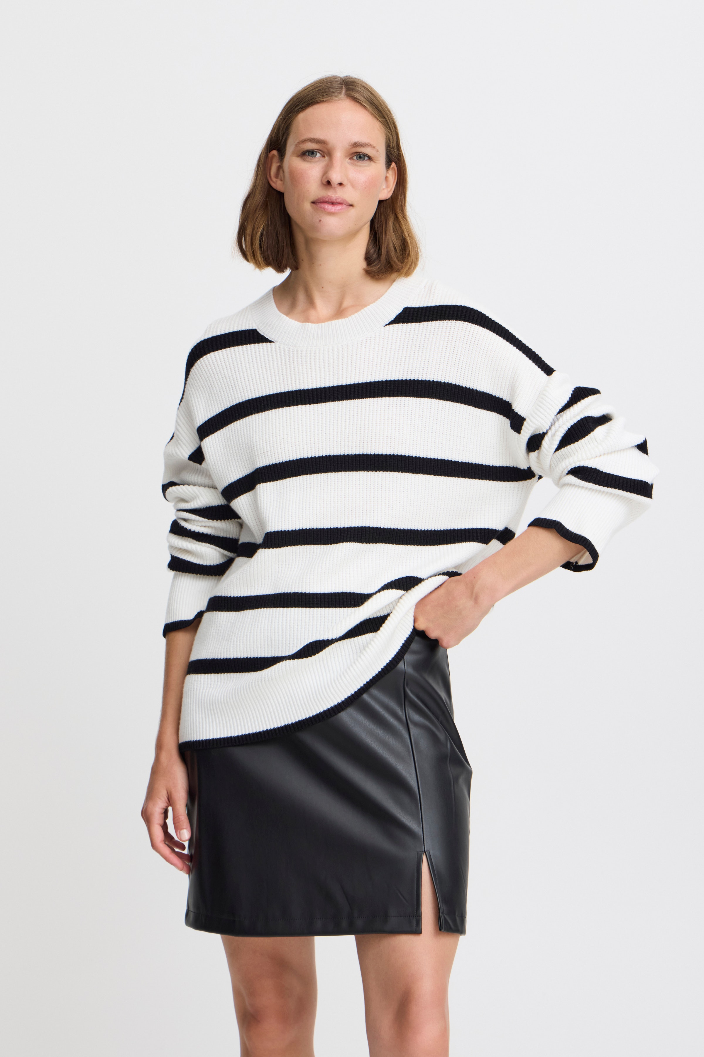 BYMILO Pullover LOOKBOOK FRONT 20815893-200450