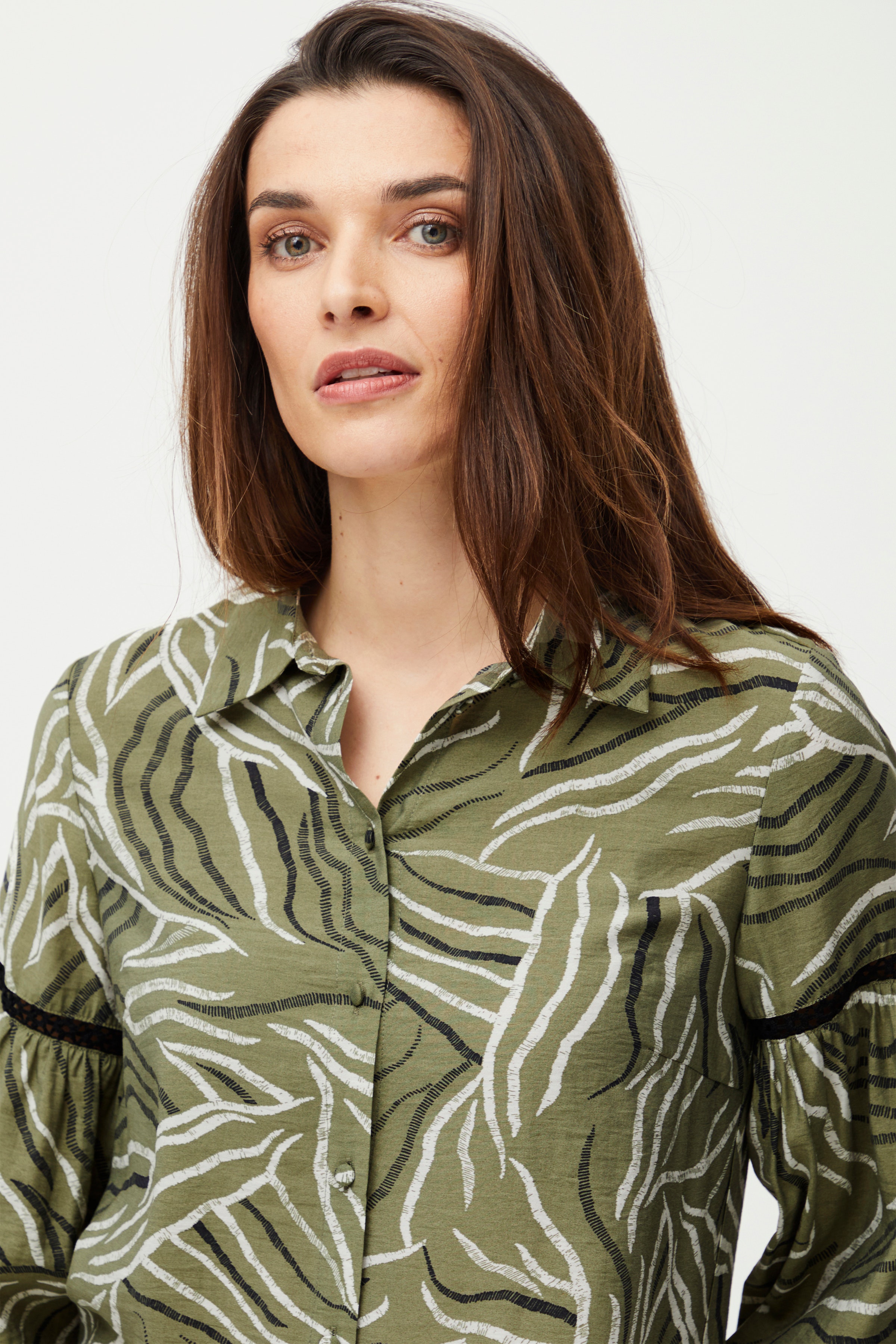 PZEDINA Skjorte LOOKBOOK DETAIL 50207849-202863