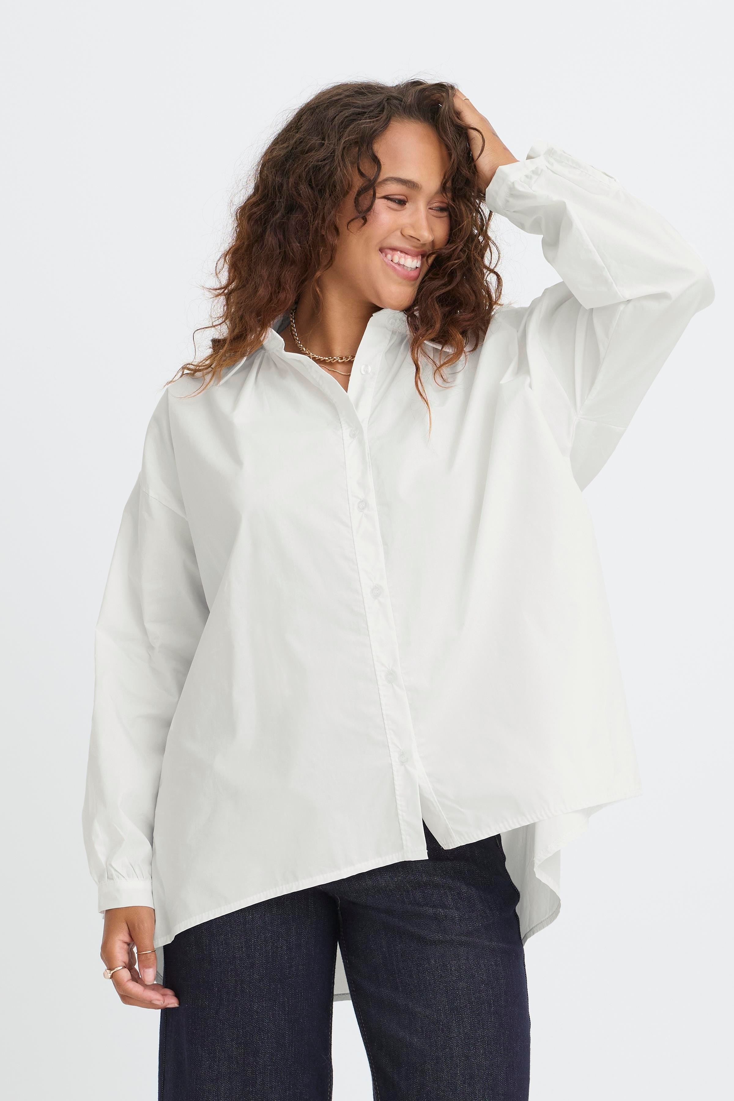 SBMIAS Bluse LOOKBOOK FRONT 22101119-110105