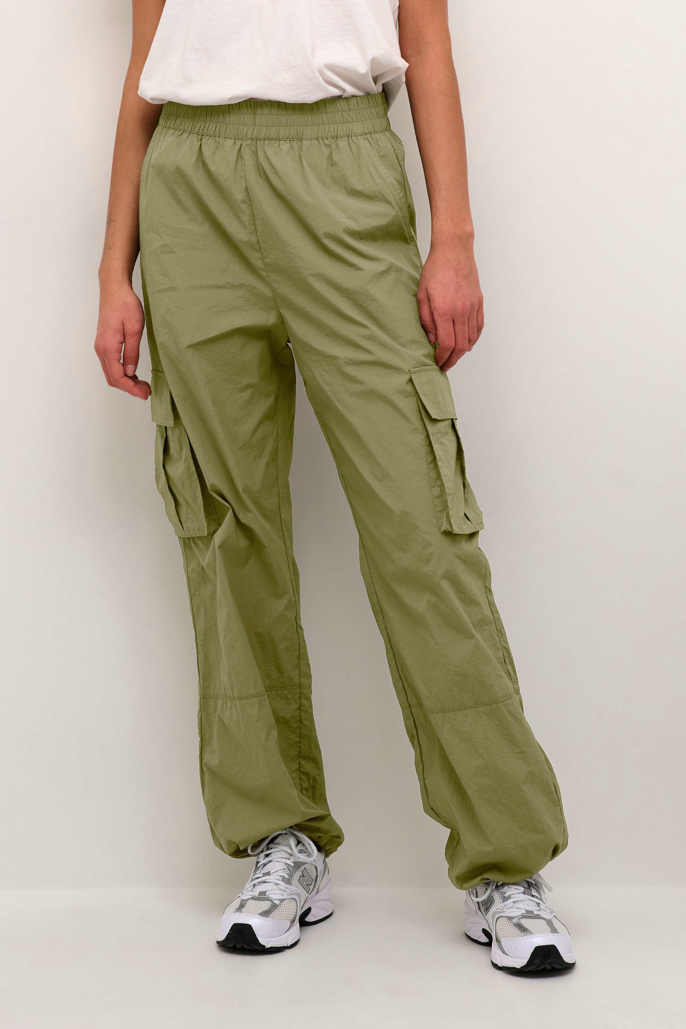 KAmarie Trousers LOOKBOOK FRONT 10552201-190511