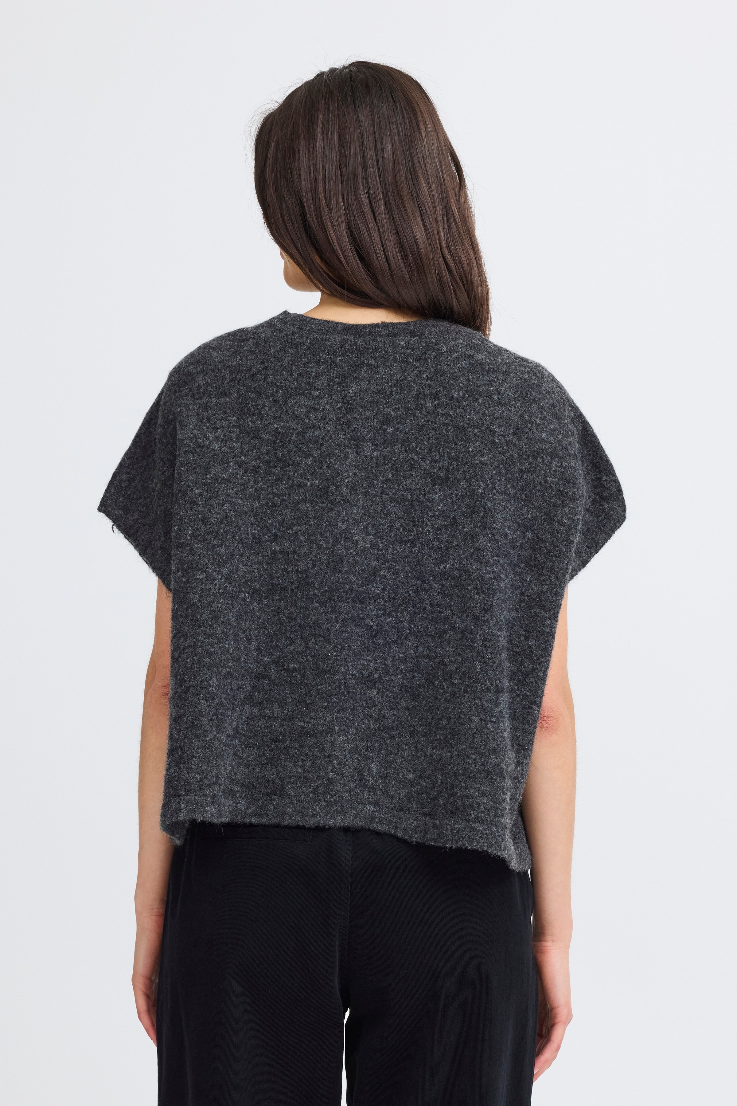 FRSANNY Cardigan LOOKBOOK FRONT 20617049-1806011
