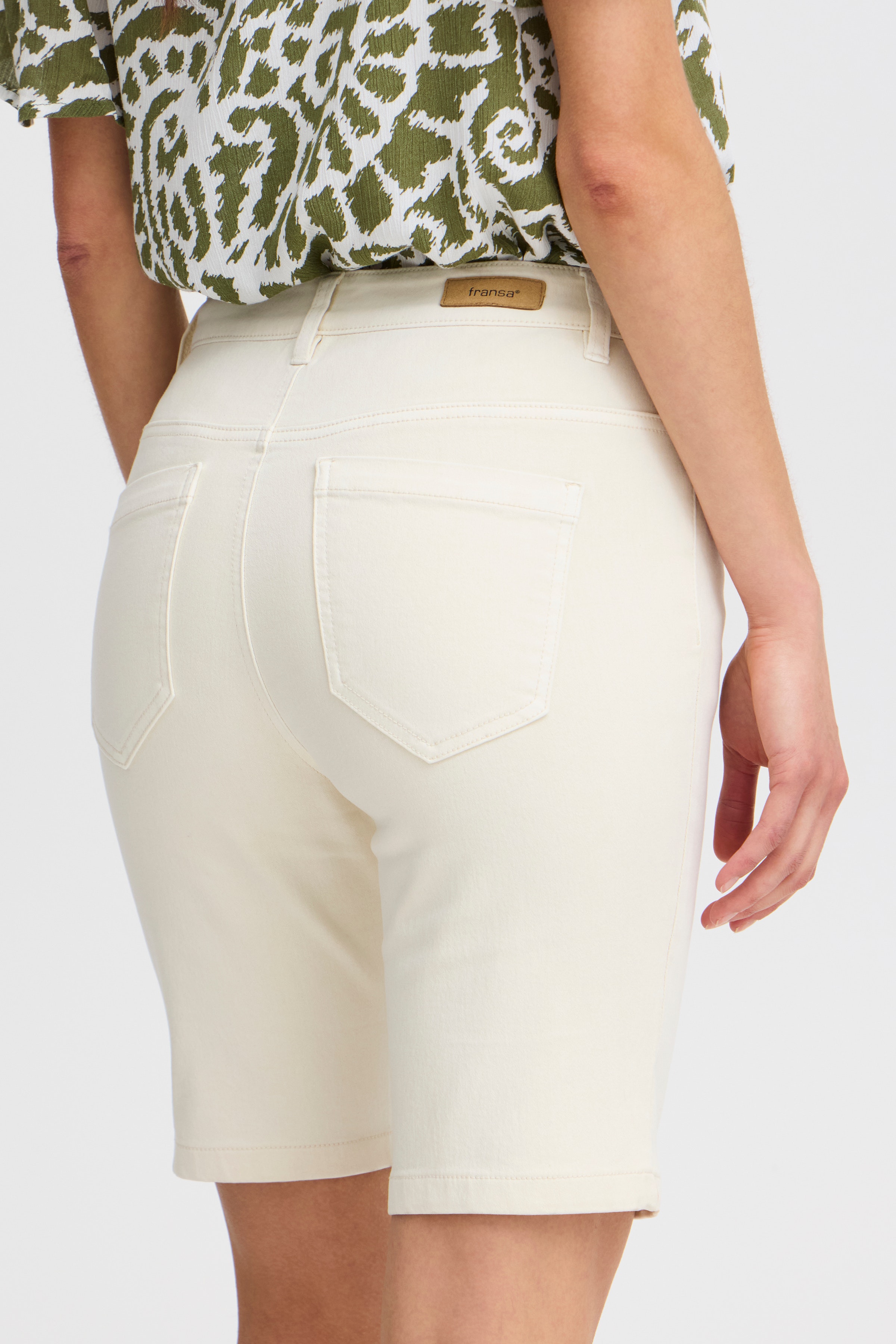 FRLUXE Shorts LOOKBOOK DETAIL 20614450-120602