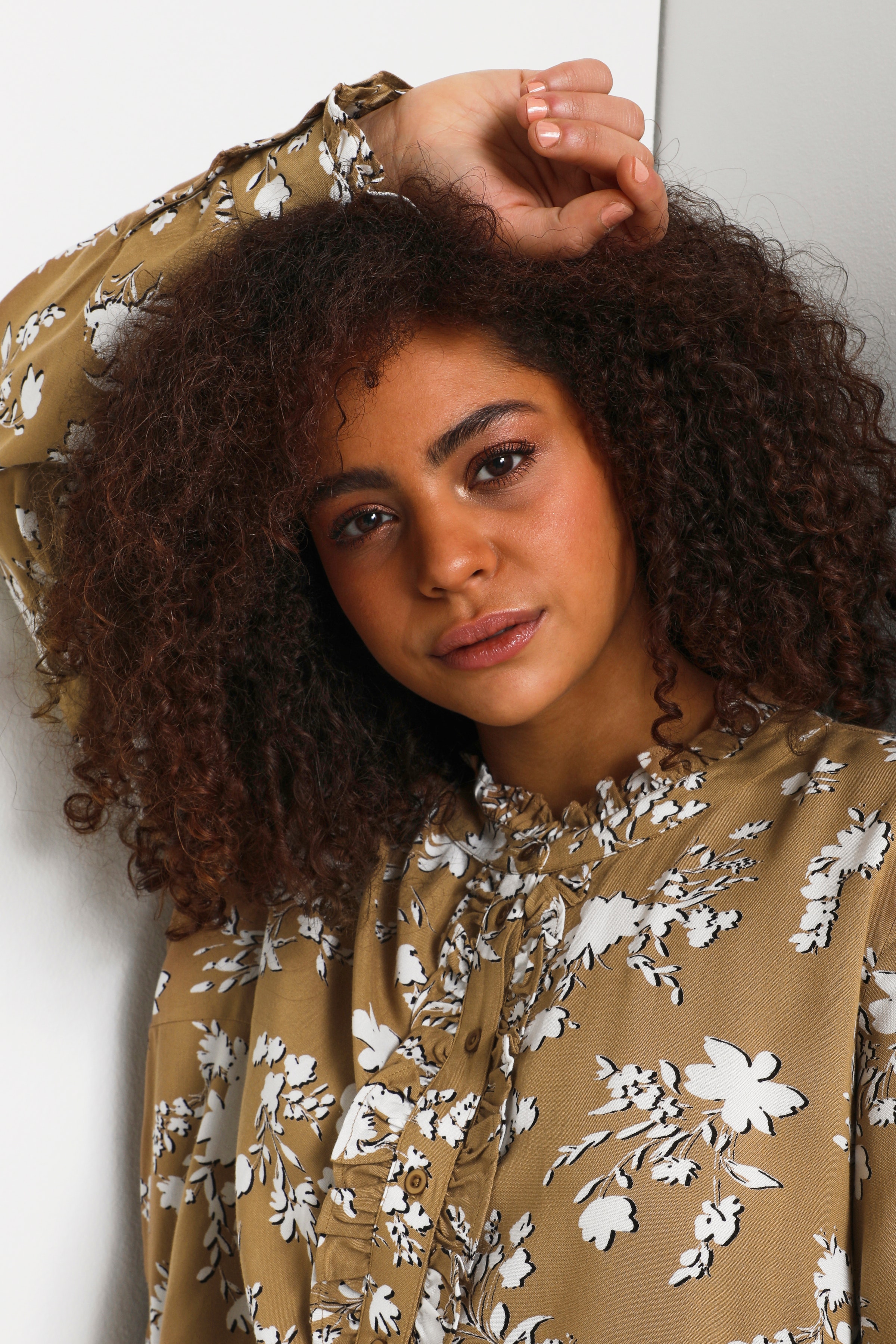 KCviba Blouse with long sleeve LOOKBOOK DETAIL 10581015-103189