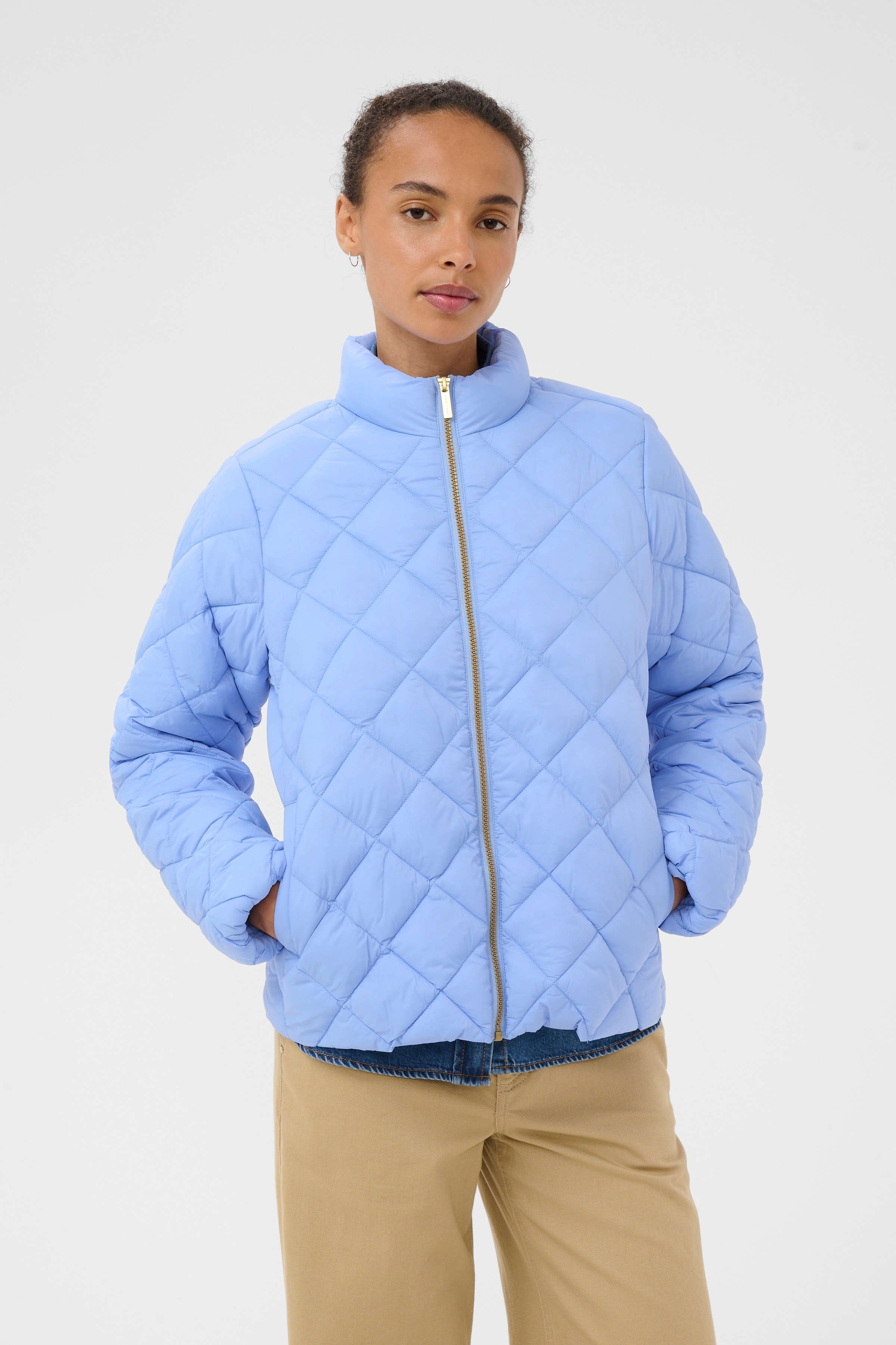 OliaPW Ytterplagg LOOKBOOK FRONT 30310243-164030