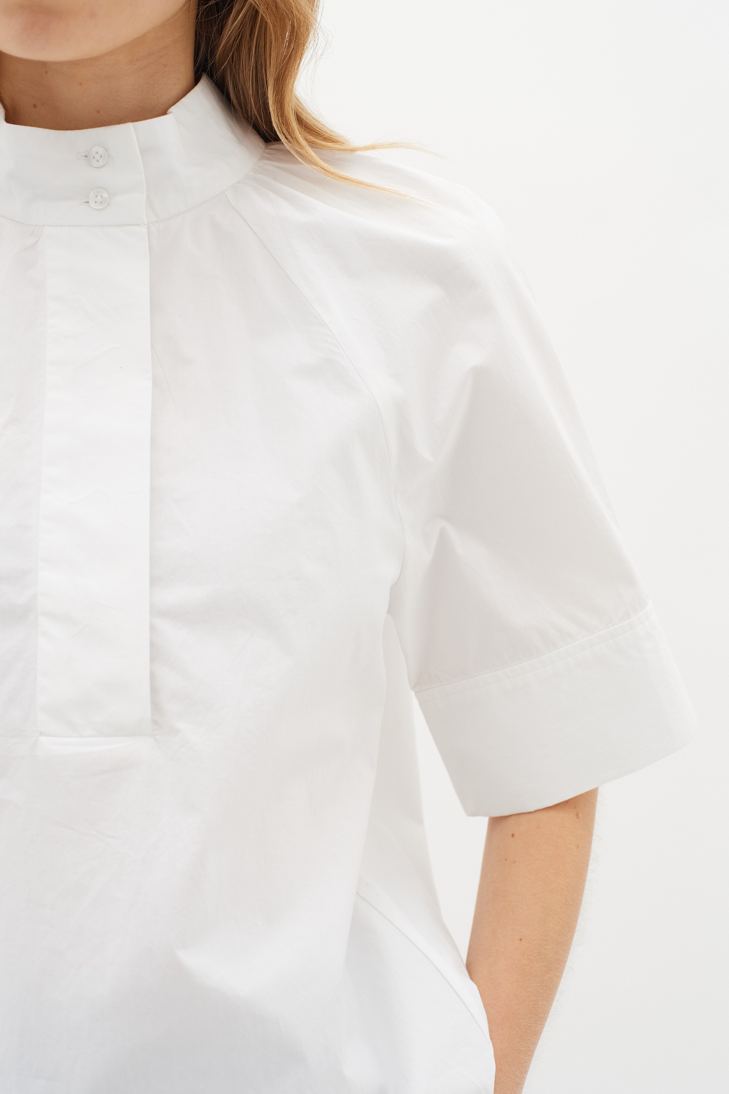 MerlissaIW short sleeve Shirt LOOKBOOK DETAIL 30109675-300001