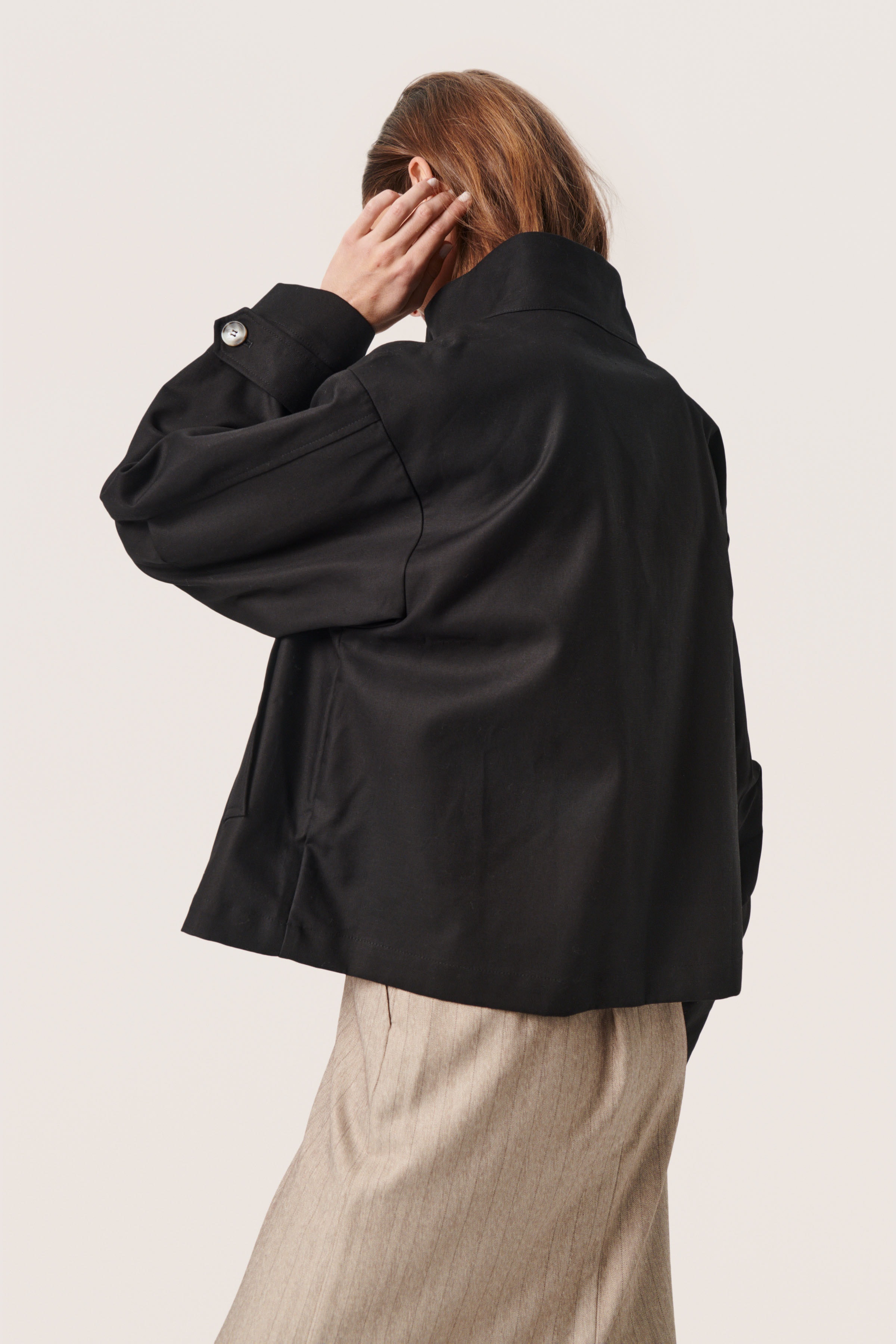 SLCade Outerwear LOOKBOOK BACK 30407145-194008