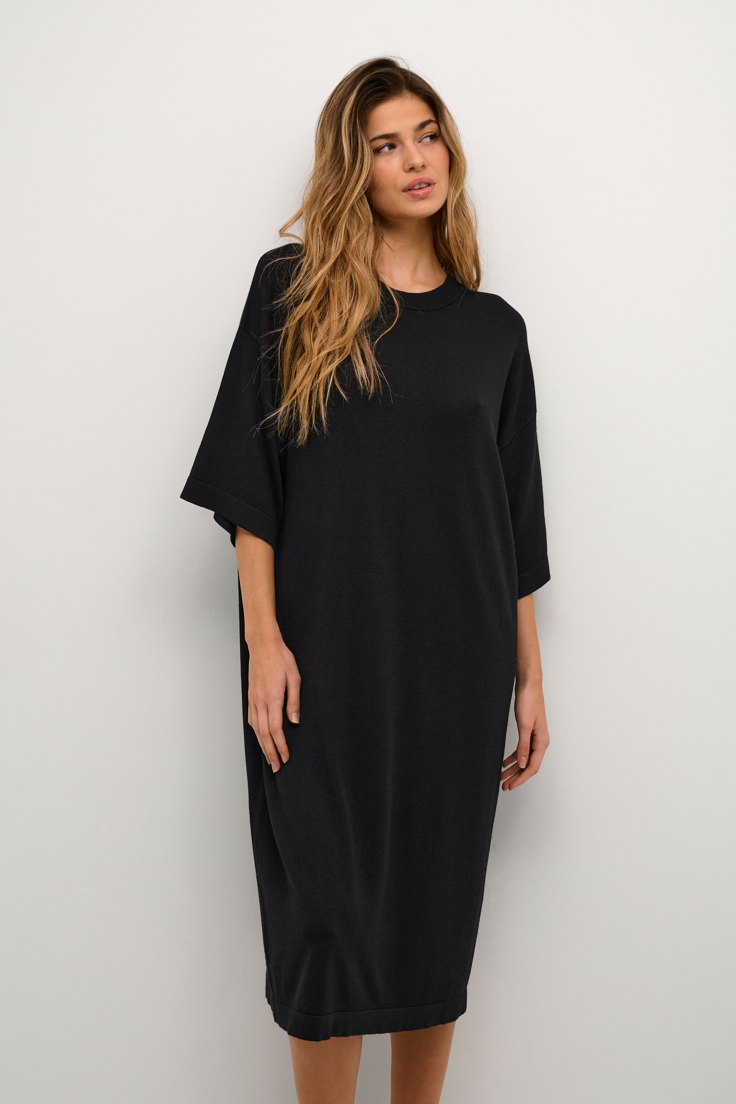 KAfenia Kjole LOOKBOOK FRONT 10507733-100121