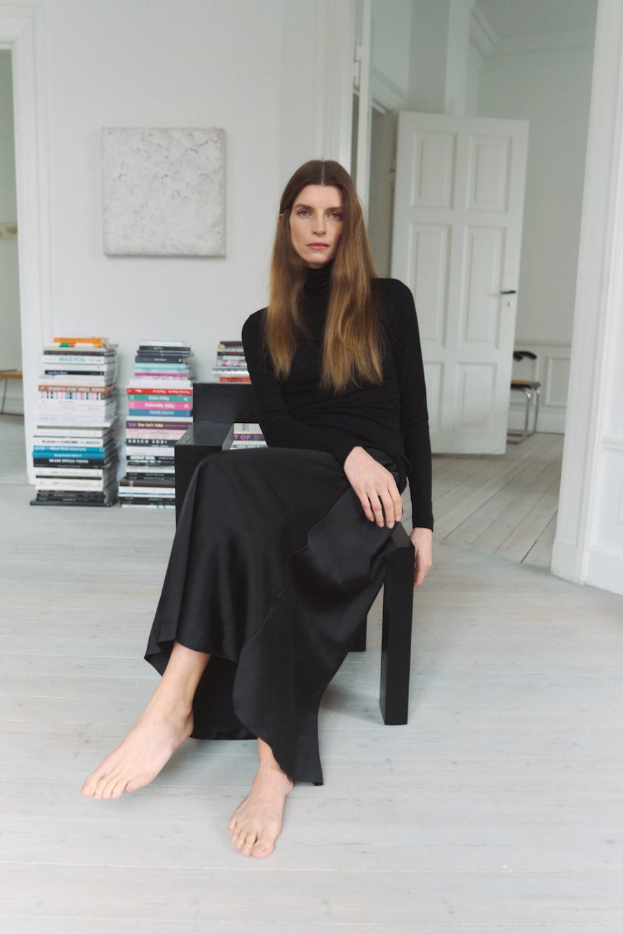 ZilkyIW Rok LOCATION NONE 30106791-194008