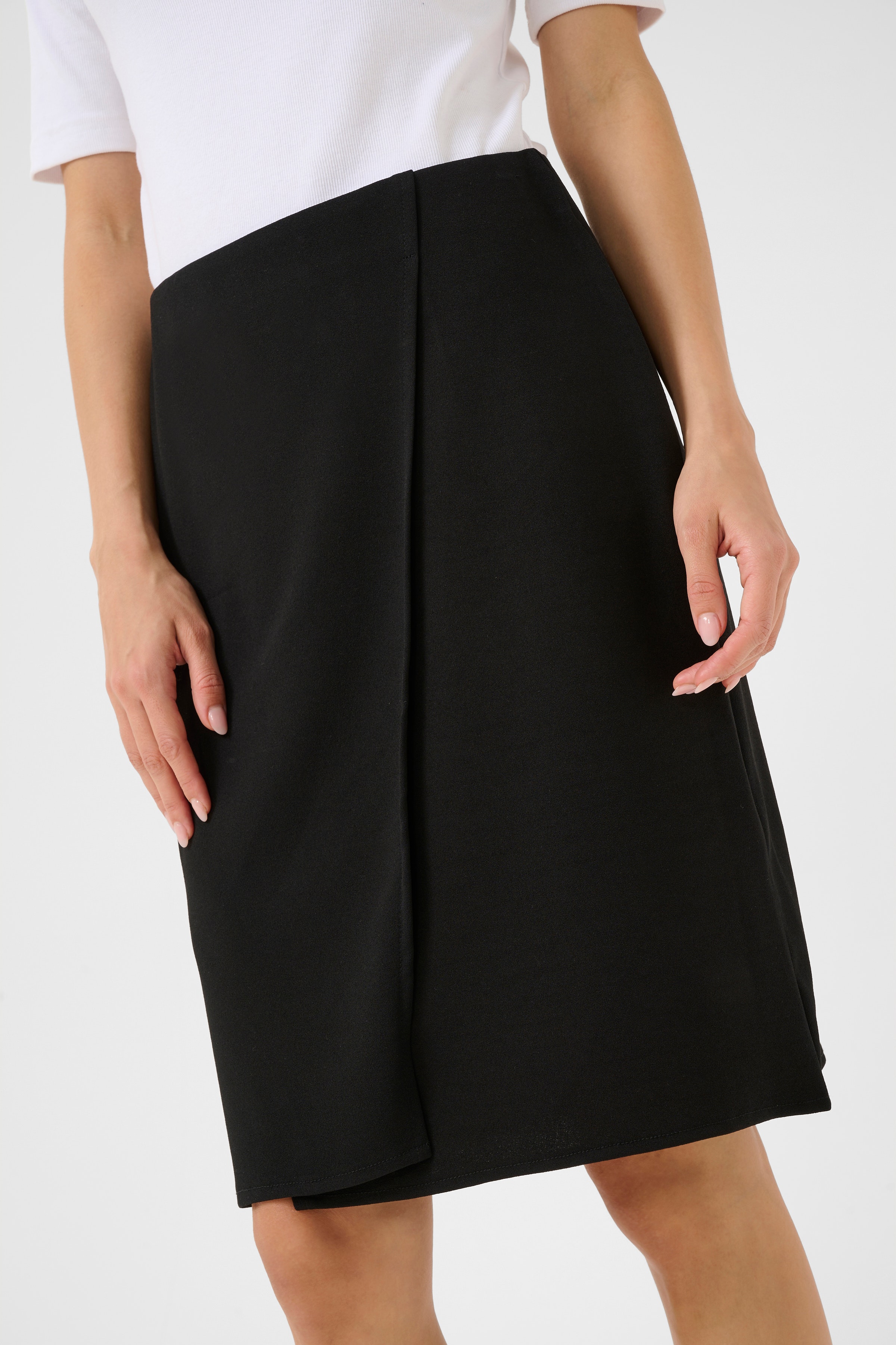 KAthea Rok LOOKBOOK DETAIL 10510232-100121