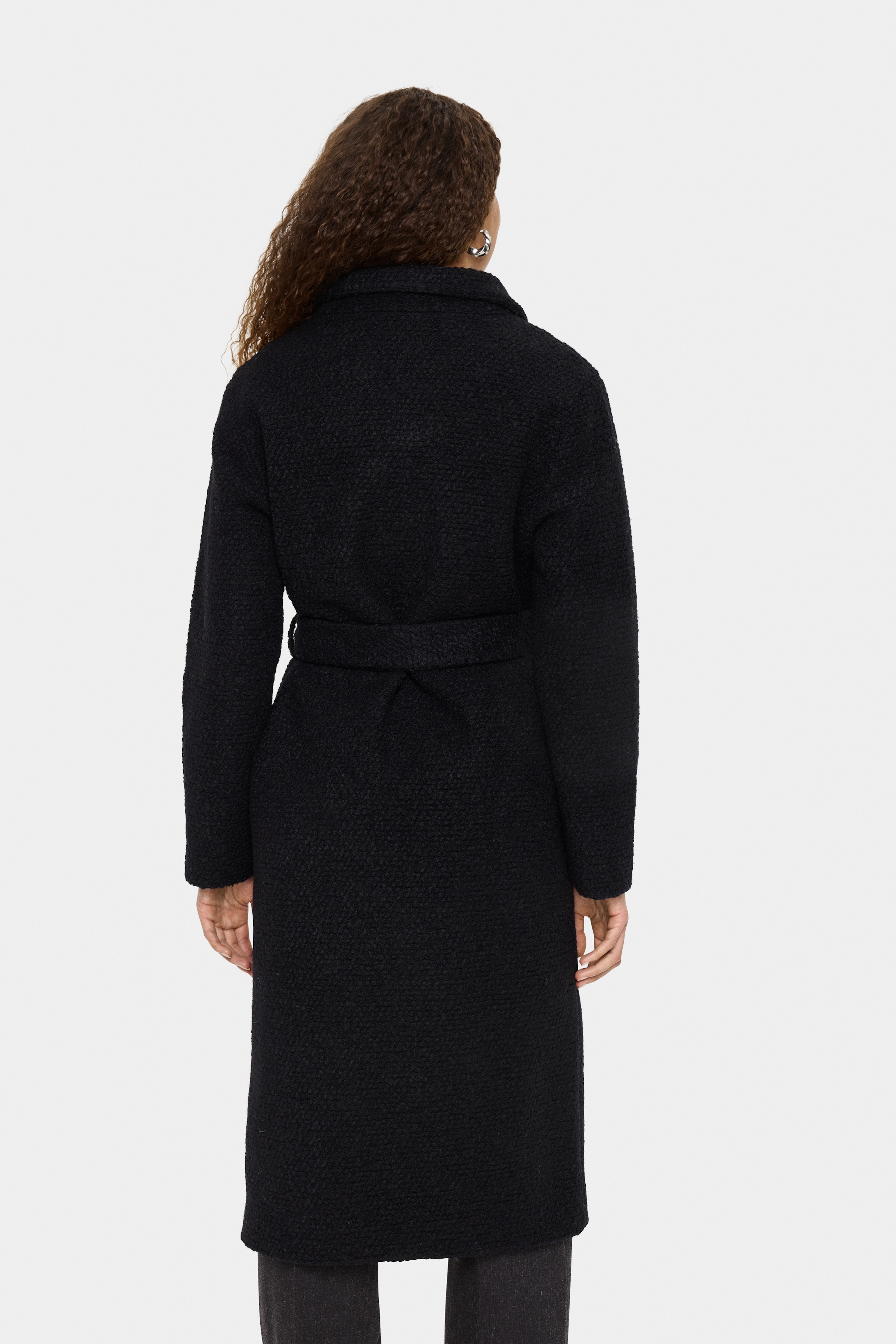 FerddySZ Mantel LOOKBOOK BACK 30514136-193911