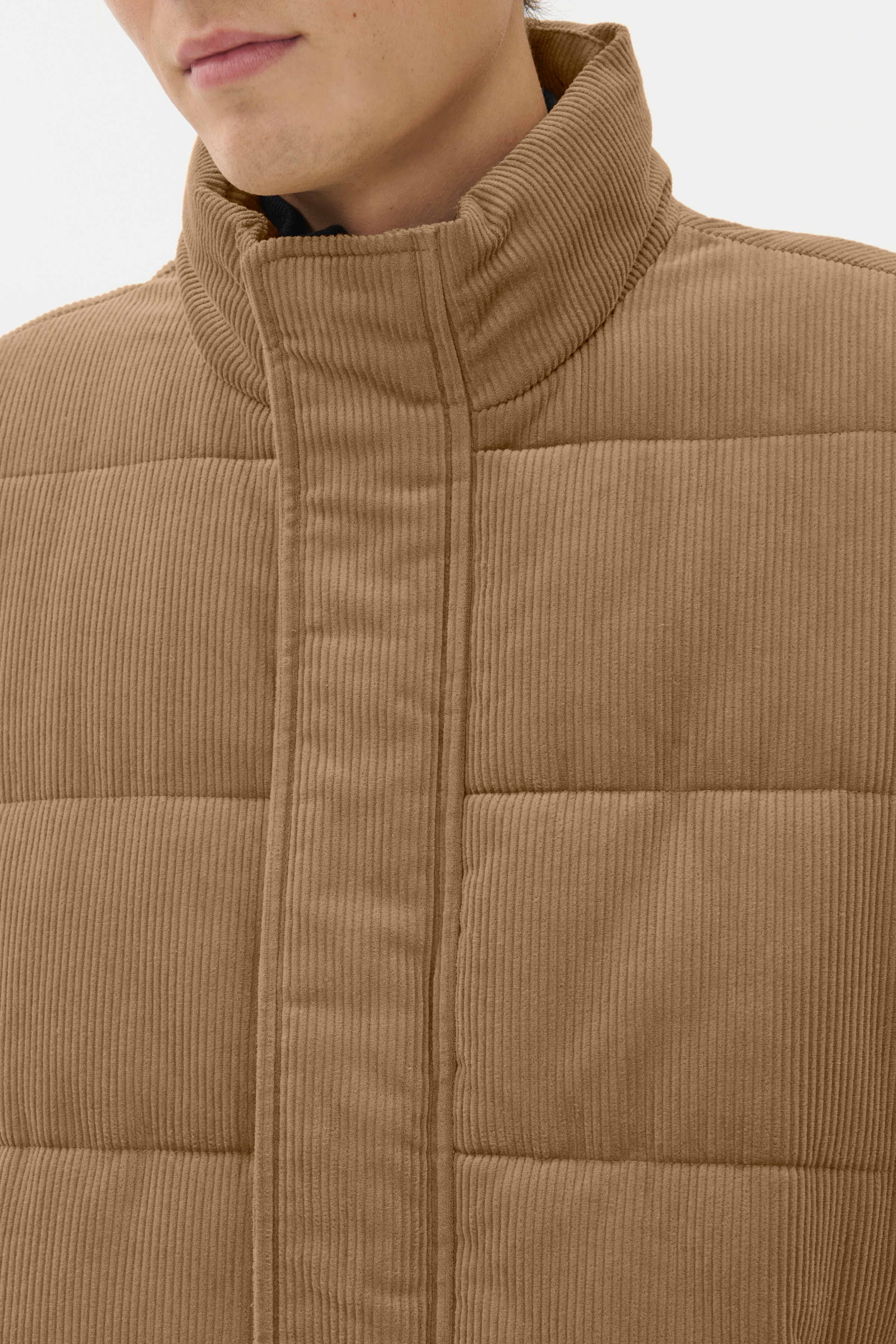 MAbroxa Warm vest LOOKBOOK DETAIL 30208574-171320