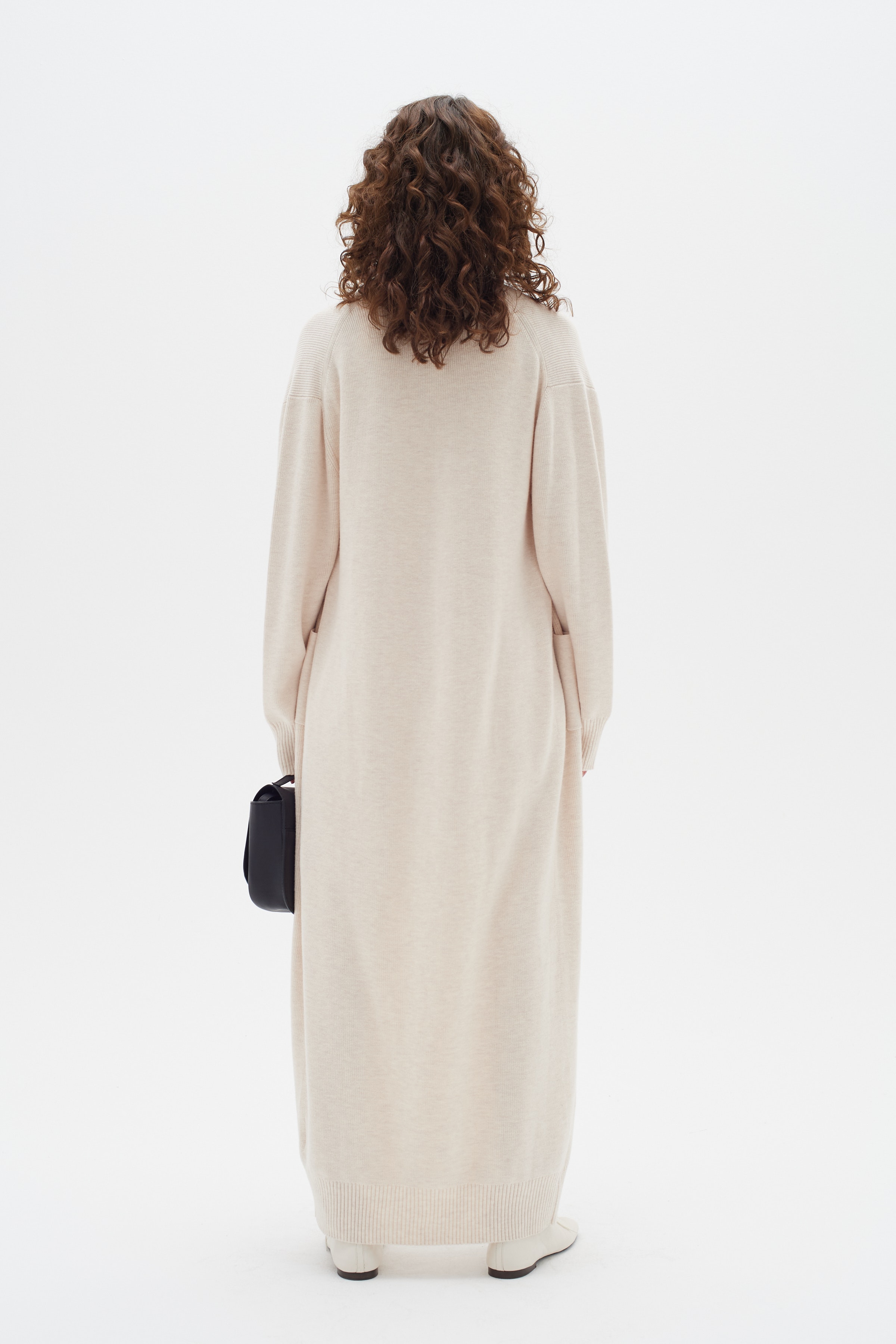 RafeeIW Cardigan LOOKBOOK BACK 30108621-1304001