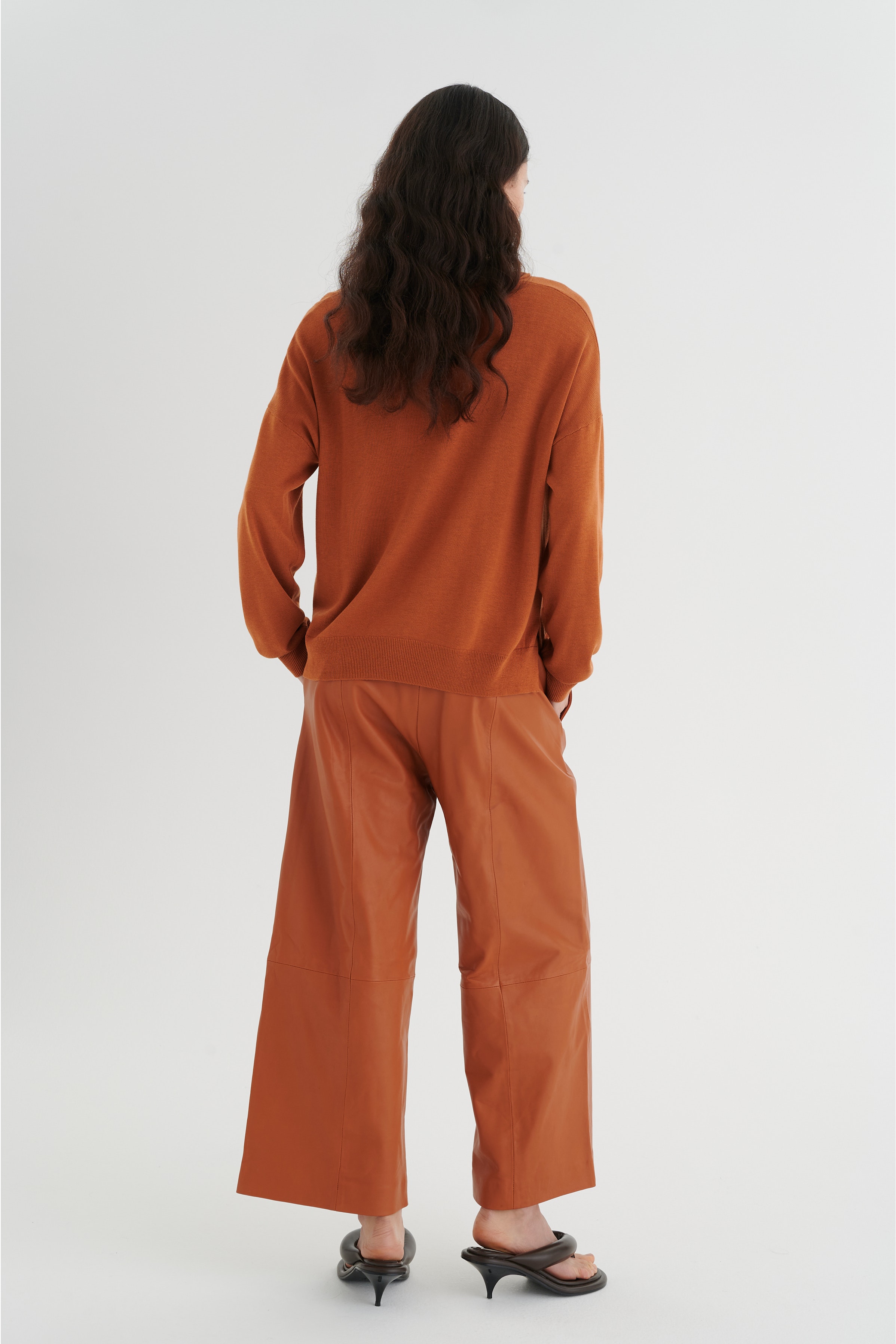 InnesIW Stickad pullover LOOKBOOK BACK 30106389-171340