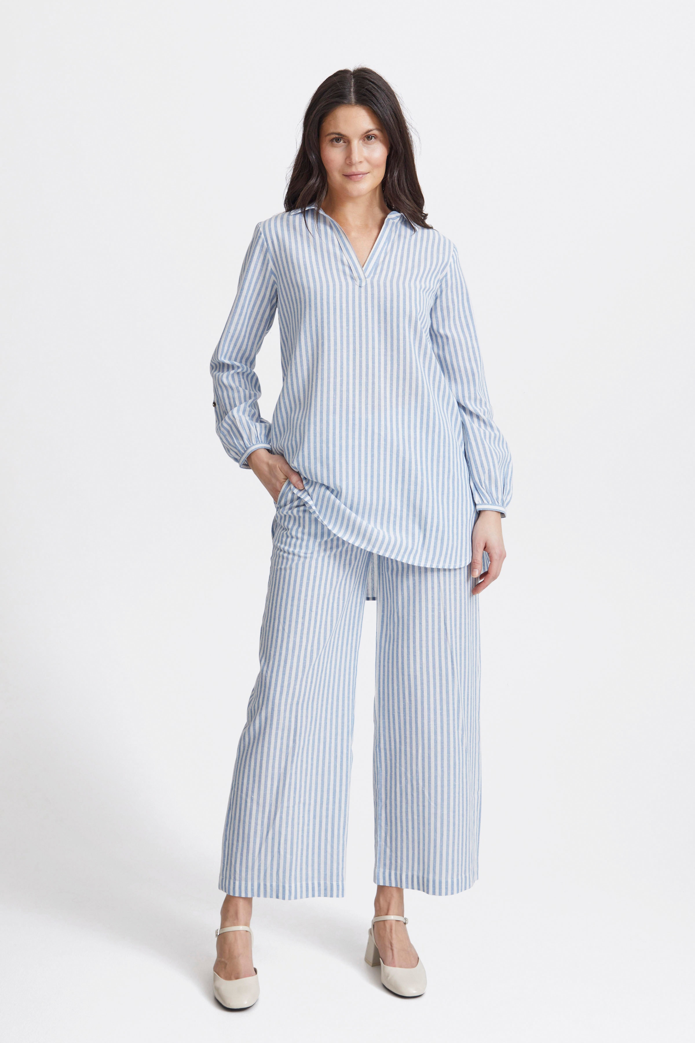 FXBONNIE Trousers LOOKBOOK FRONT 20615306-202816