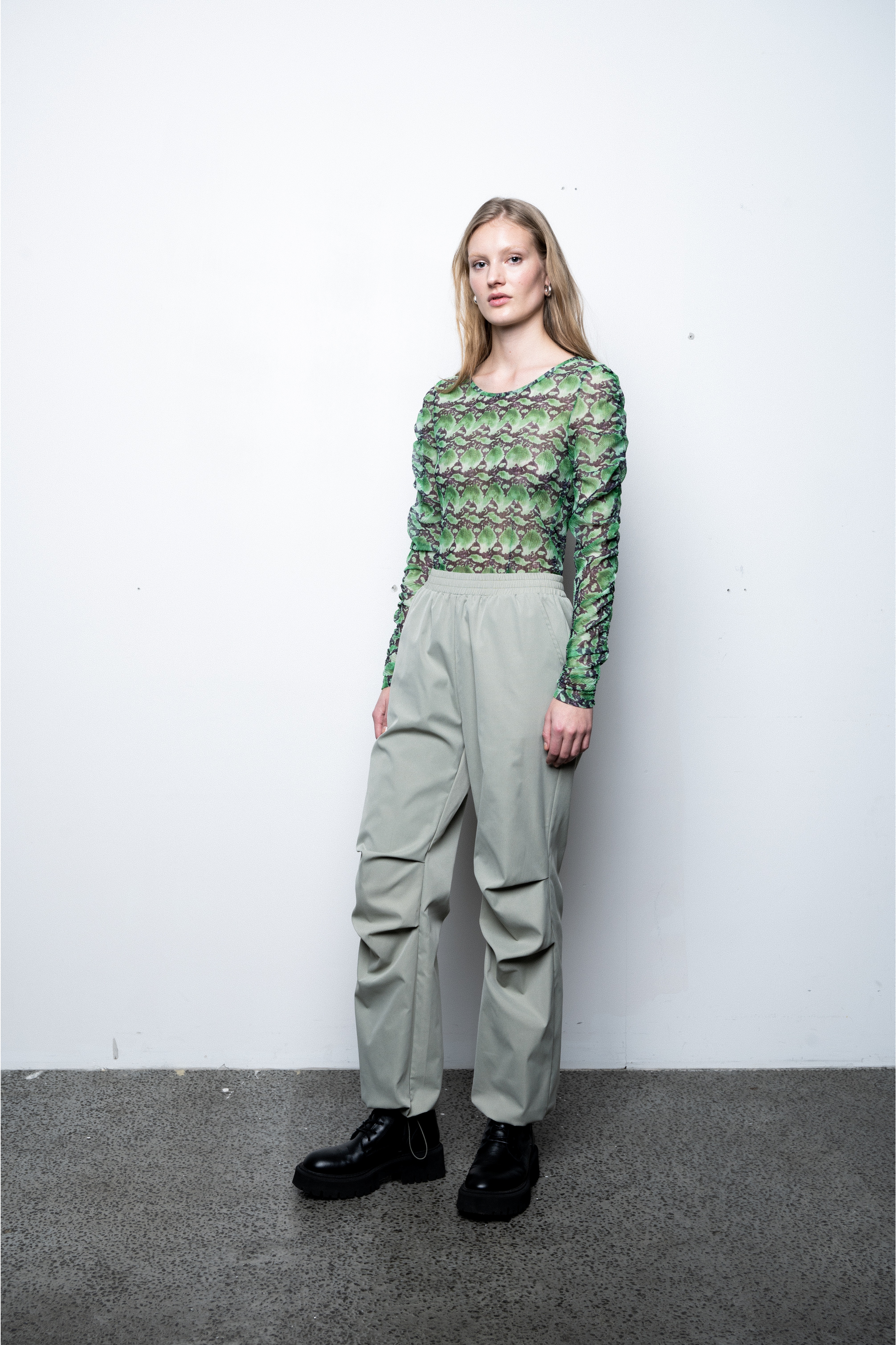 IXKECIA Trousers LOOKBOOK NONE 20120073-164404