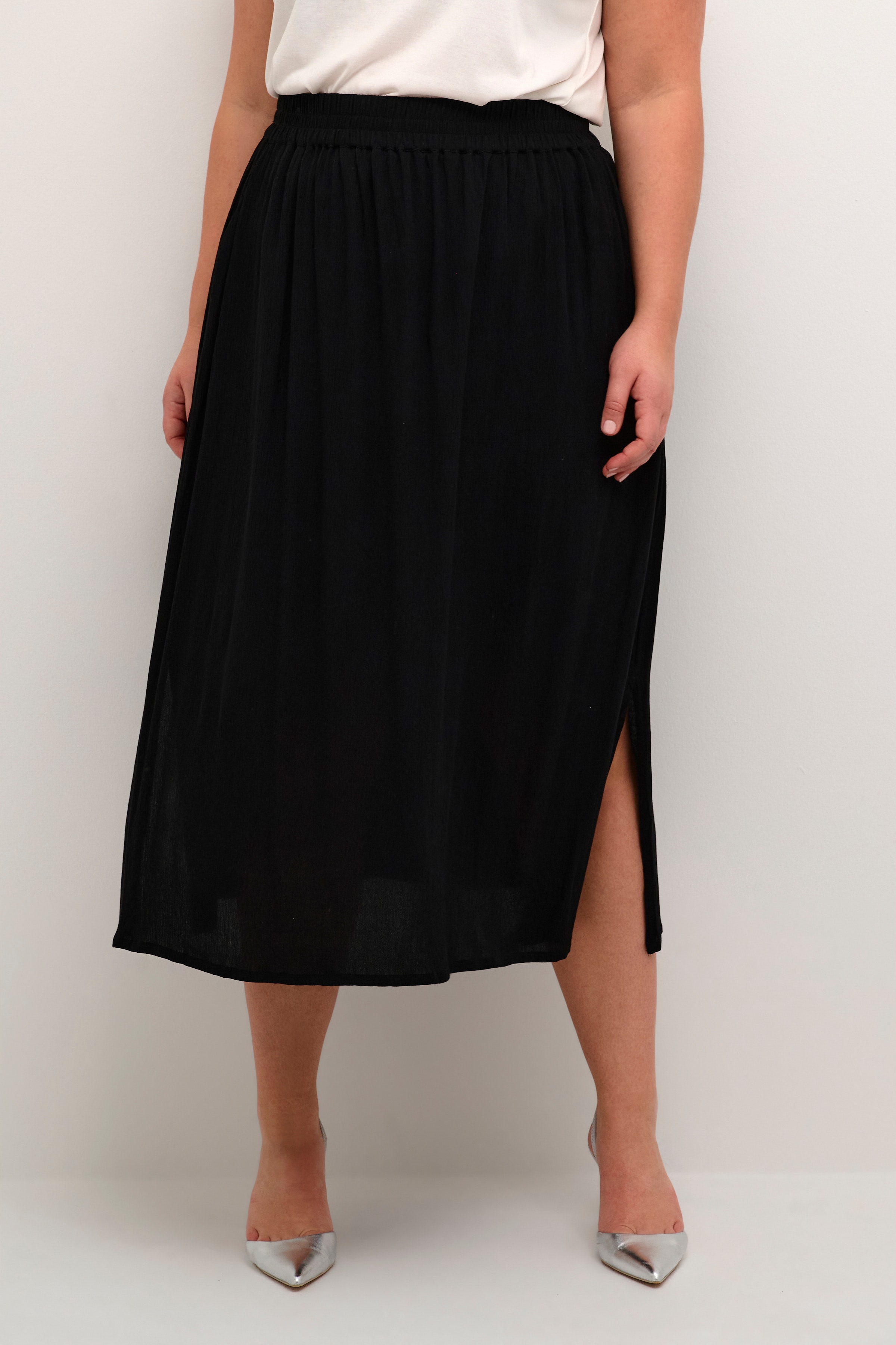 KCsaline Jupe LOOKBOOK FRONT 10581730-100121