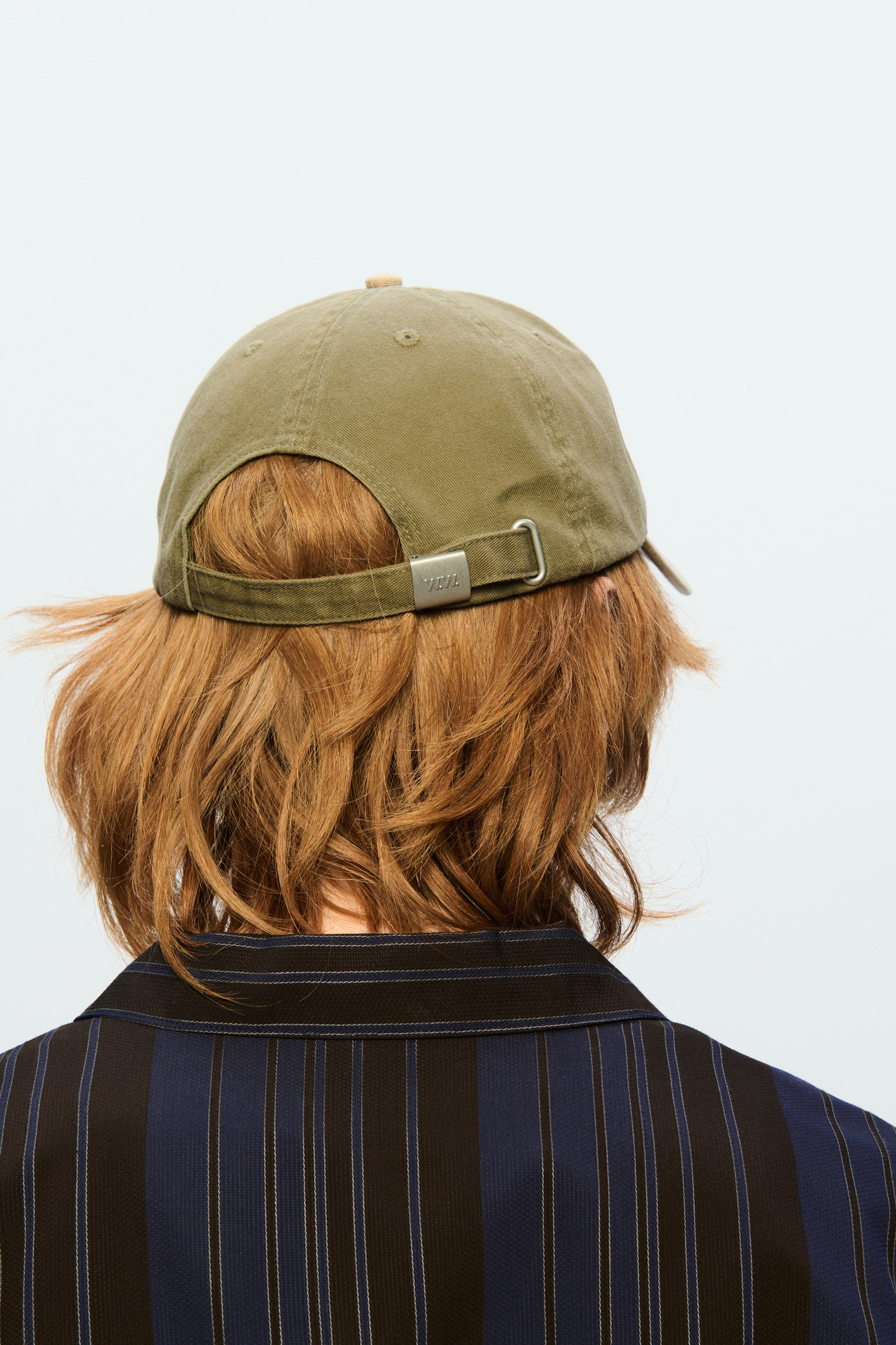 WWArch Cap LOOKBOOK DETAIL 30251444-180515