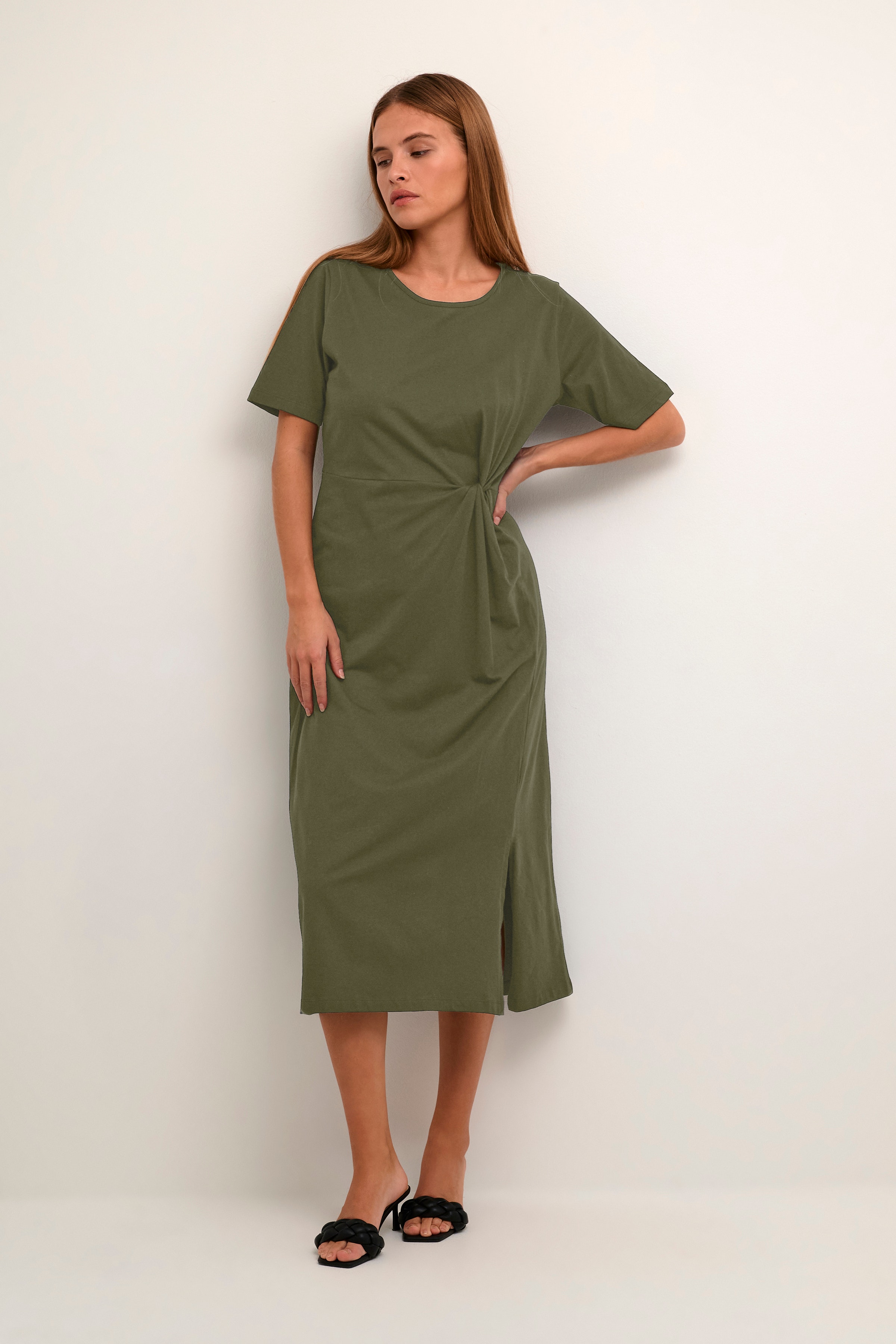 KAnette Kjole LOOKBOOK FRONT 10506632-190511