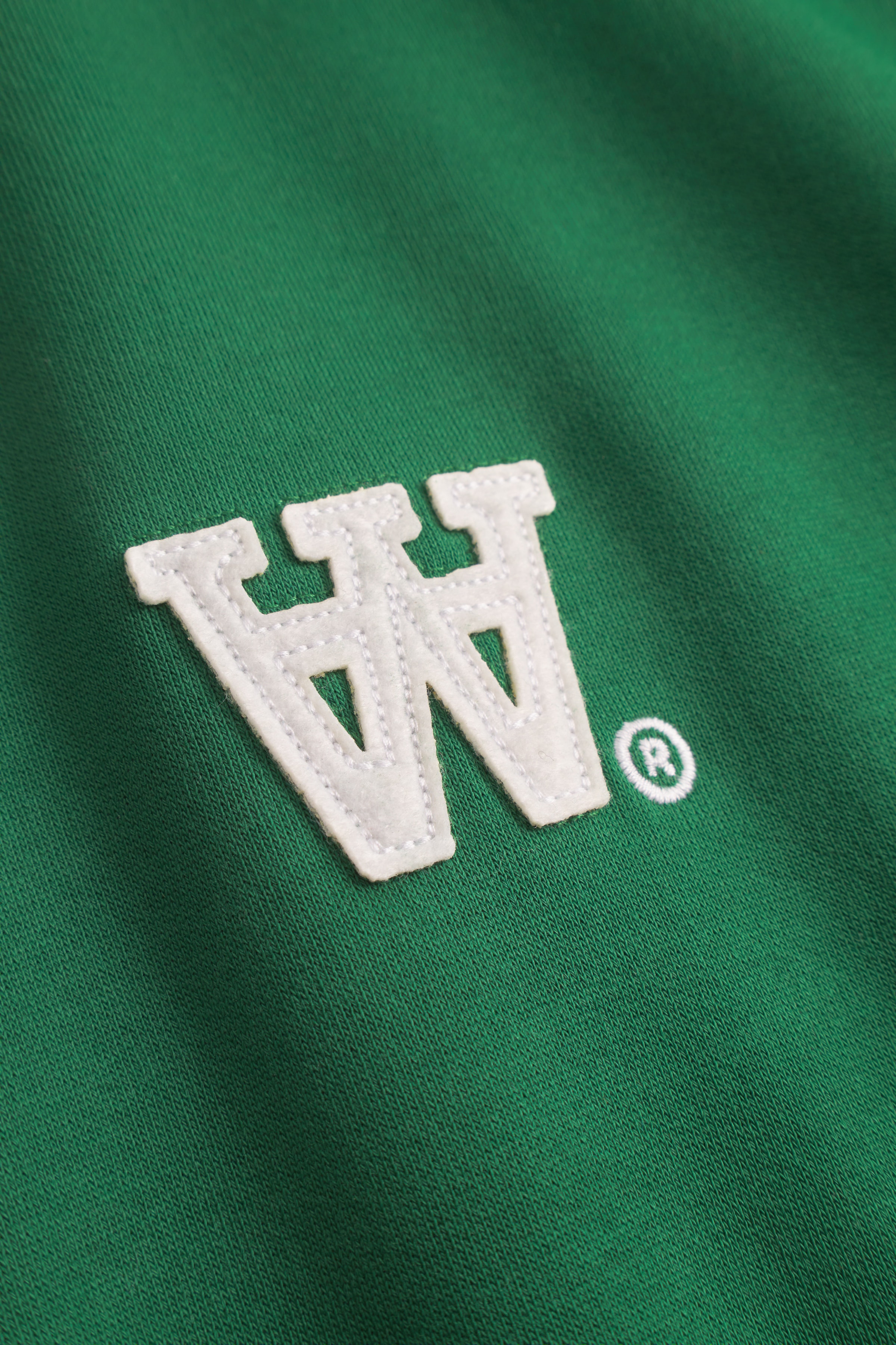 WWNoel Sweatshirt PACK DETAIL 30251432-196050