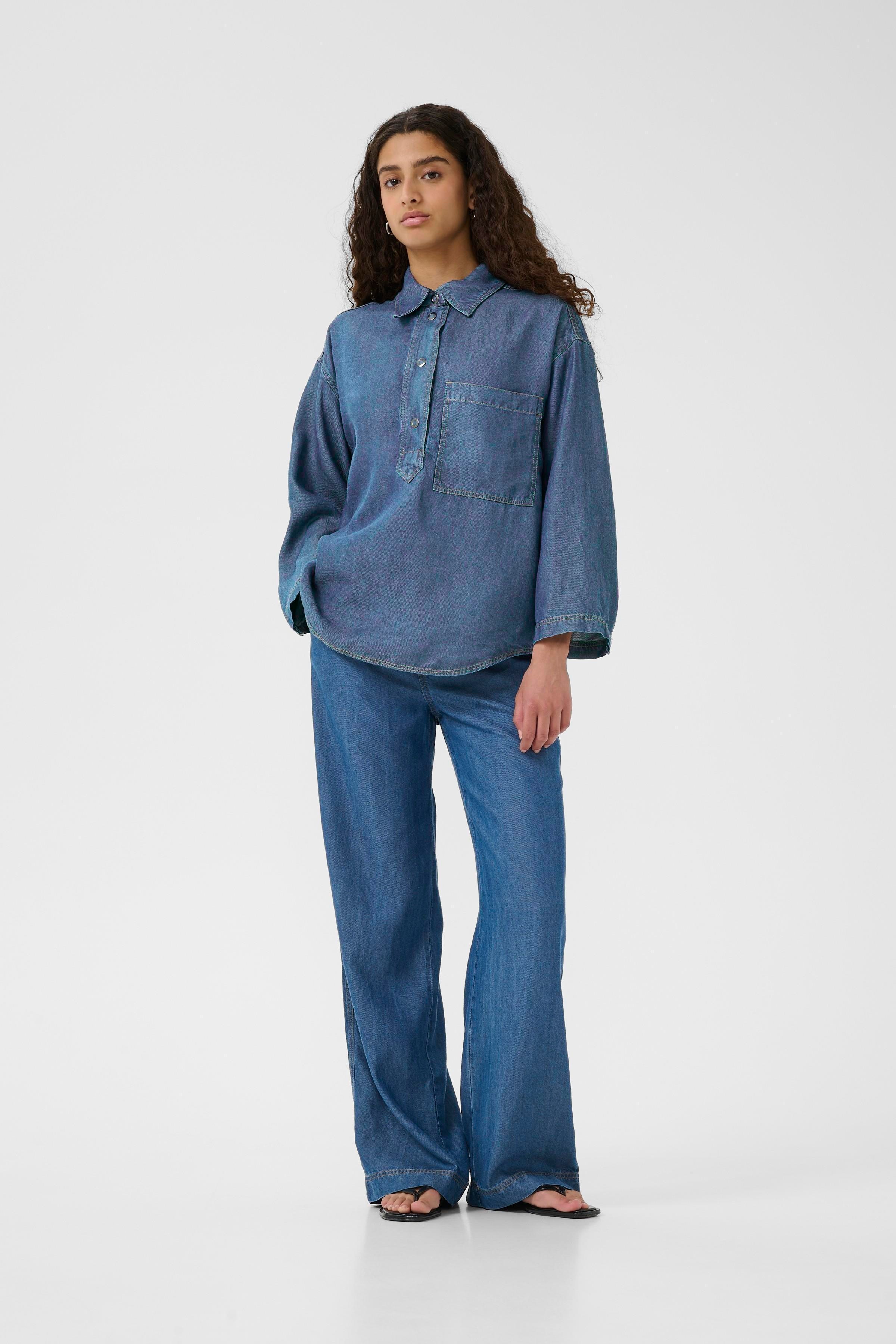 PhilipaIW Shirt LOOKBOOK FRONT 30109177-301979
