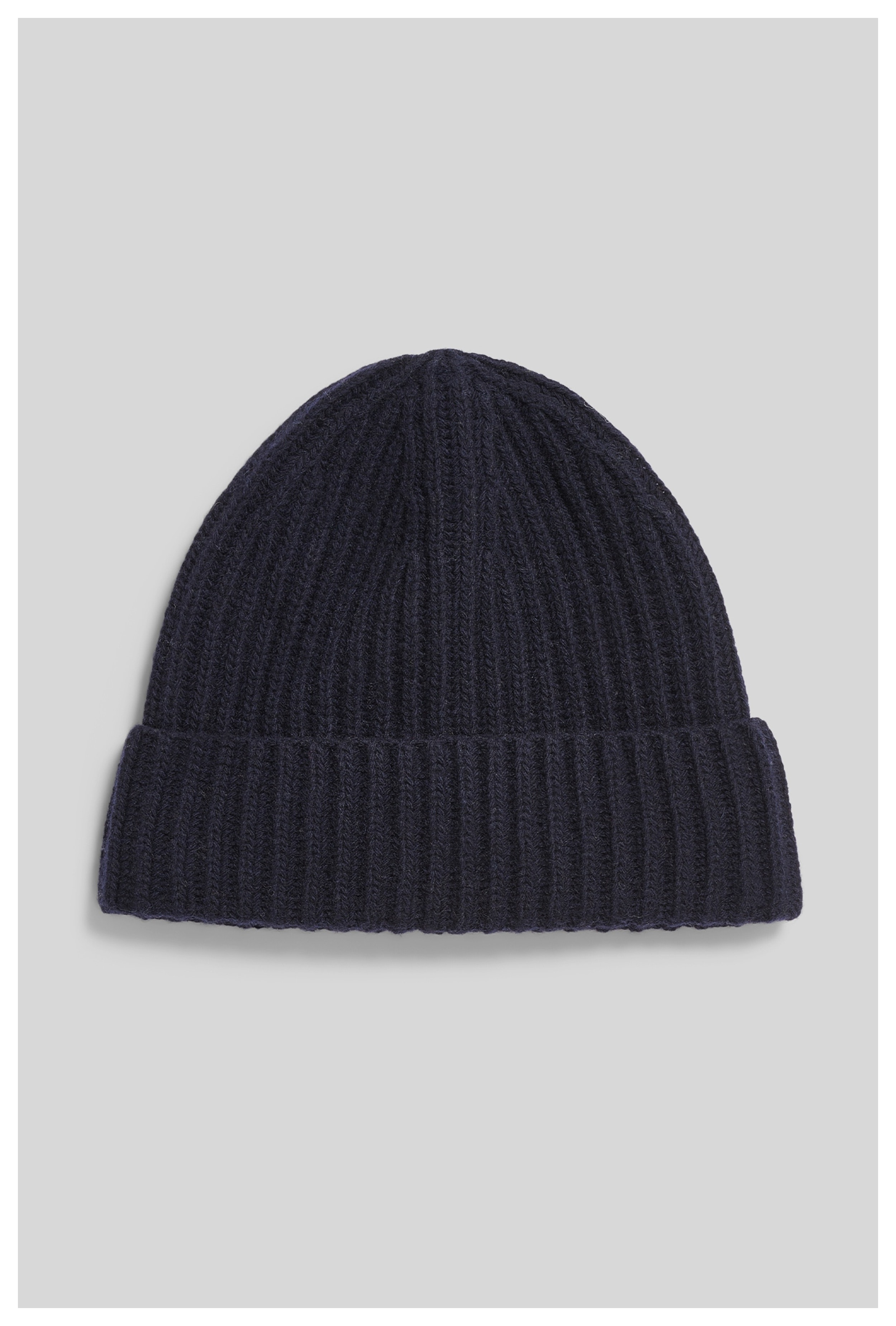AMBER BEANIE PACK FRONT 30600716-BL900