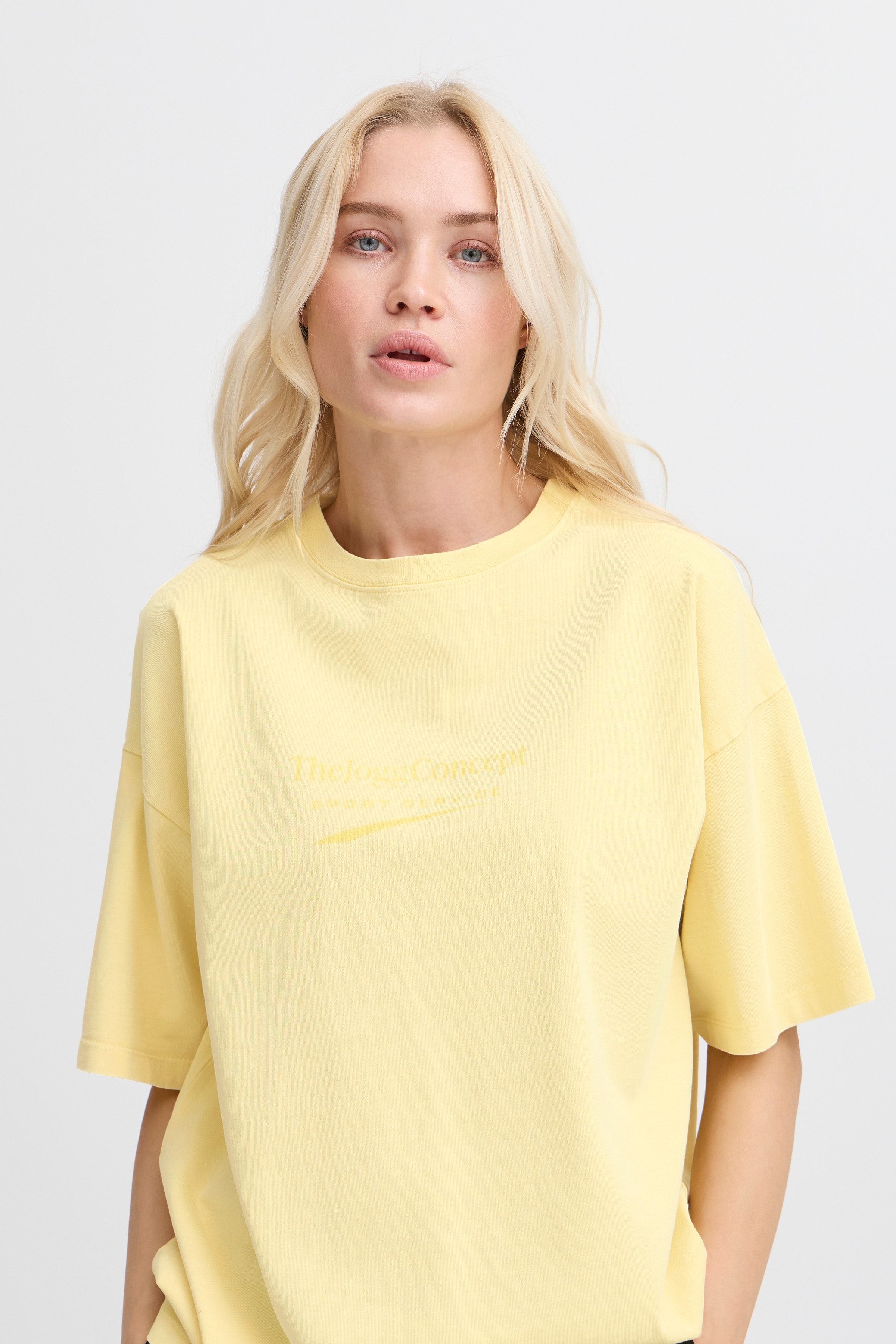 JCSADIA T-shirt LOOKBOOK DETAIL 22800804-120824