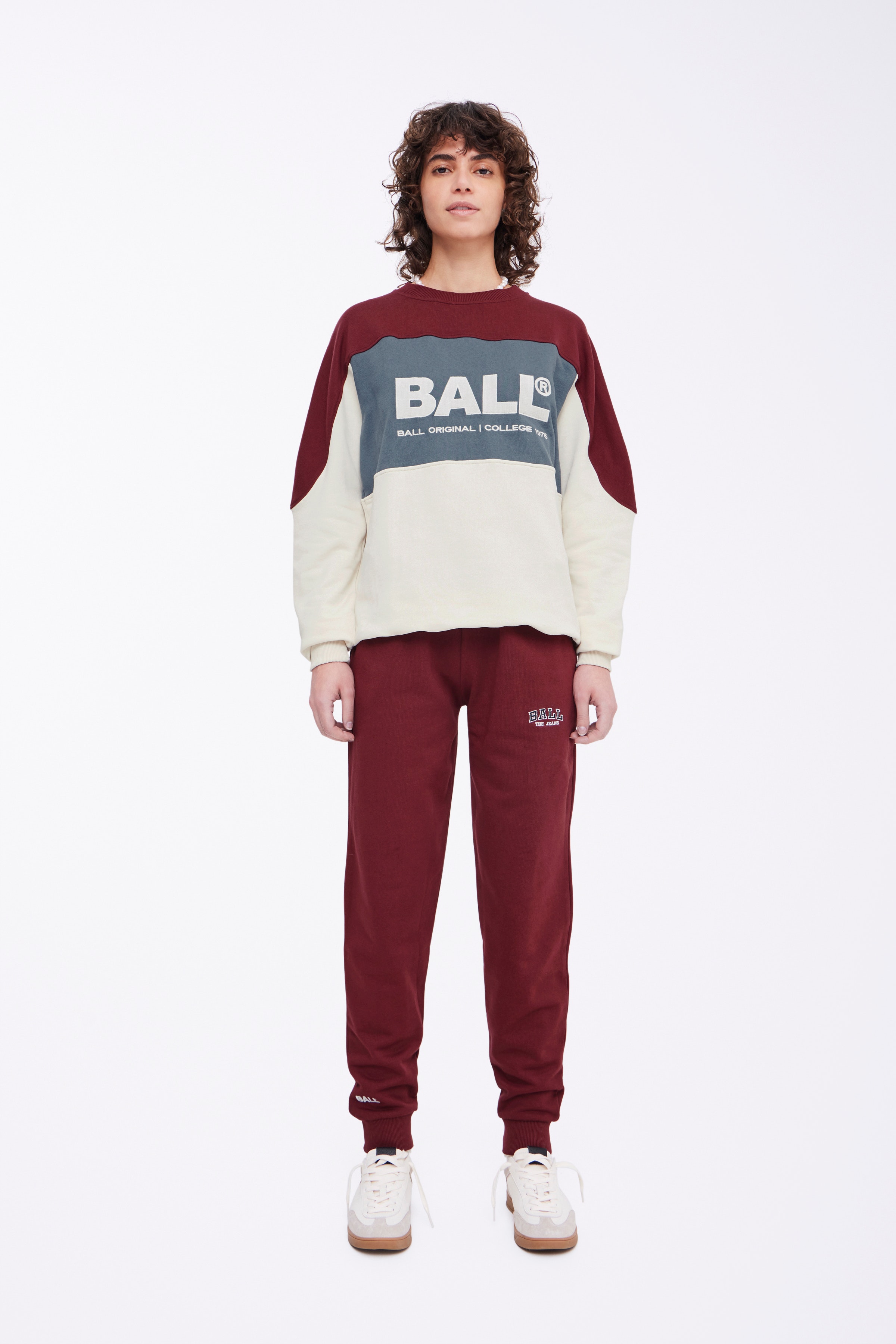 J. EVERT SWEATSHIRT LOOKBOOK FRONT 50400043-183927